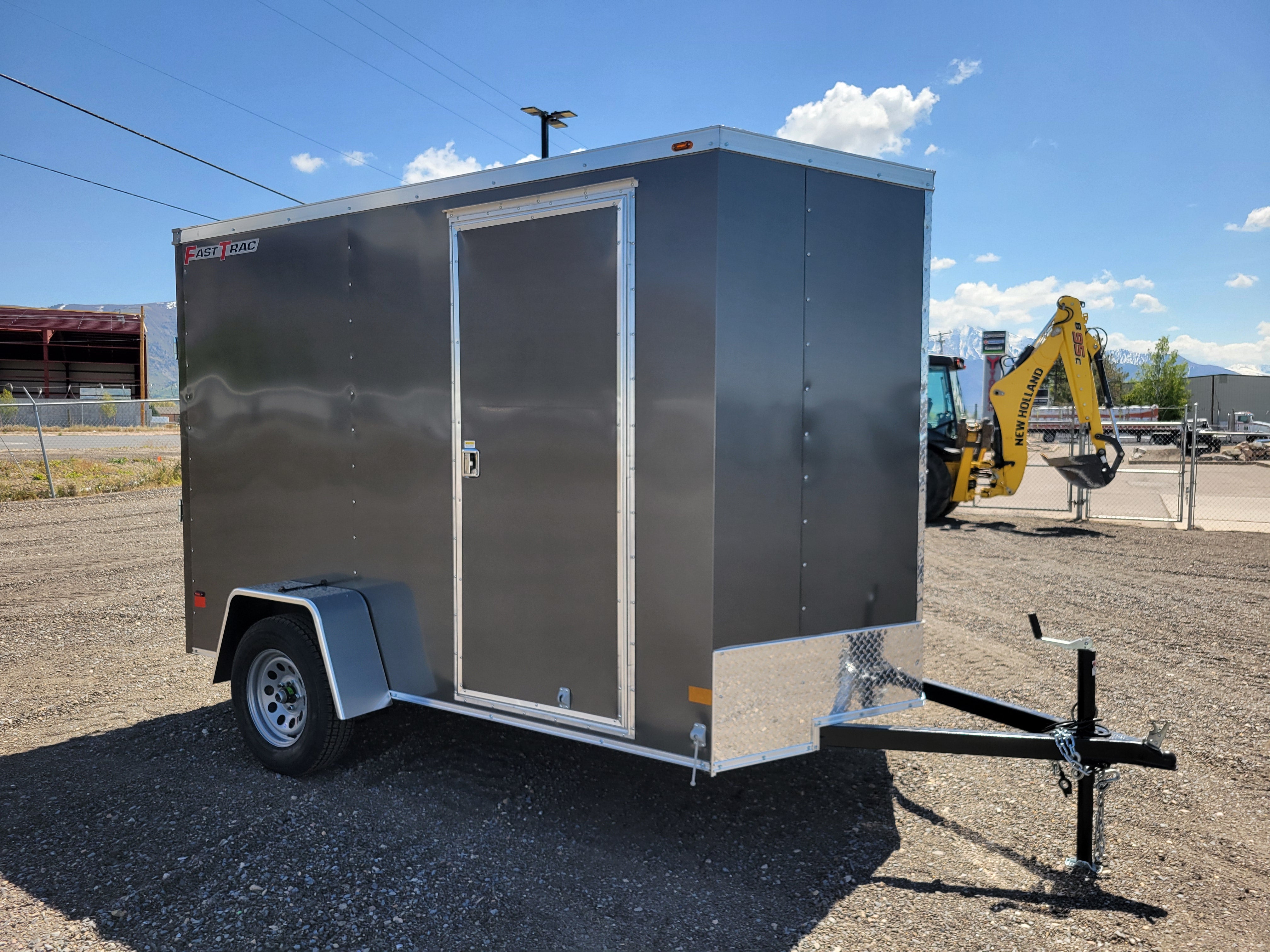 2025 Wells Cargo 6 x 10 Deluxe Enclosed Trailer