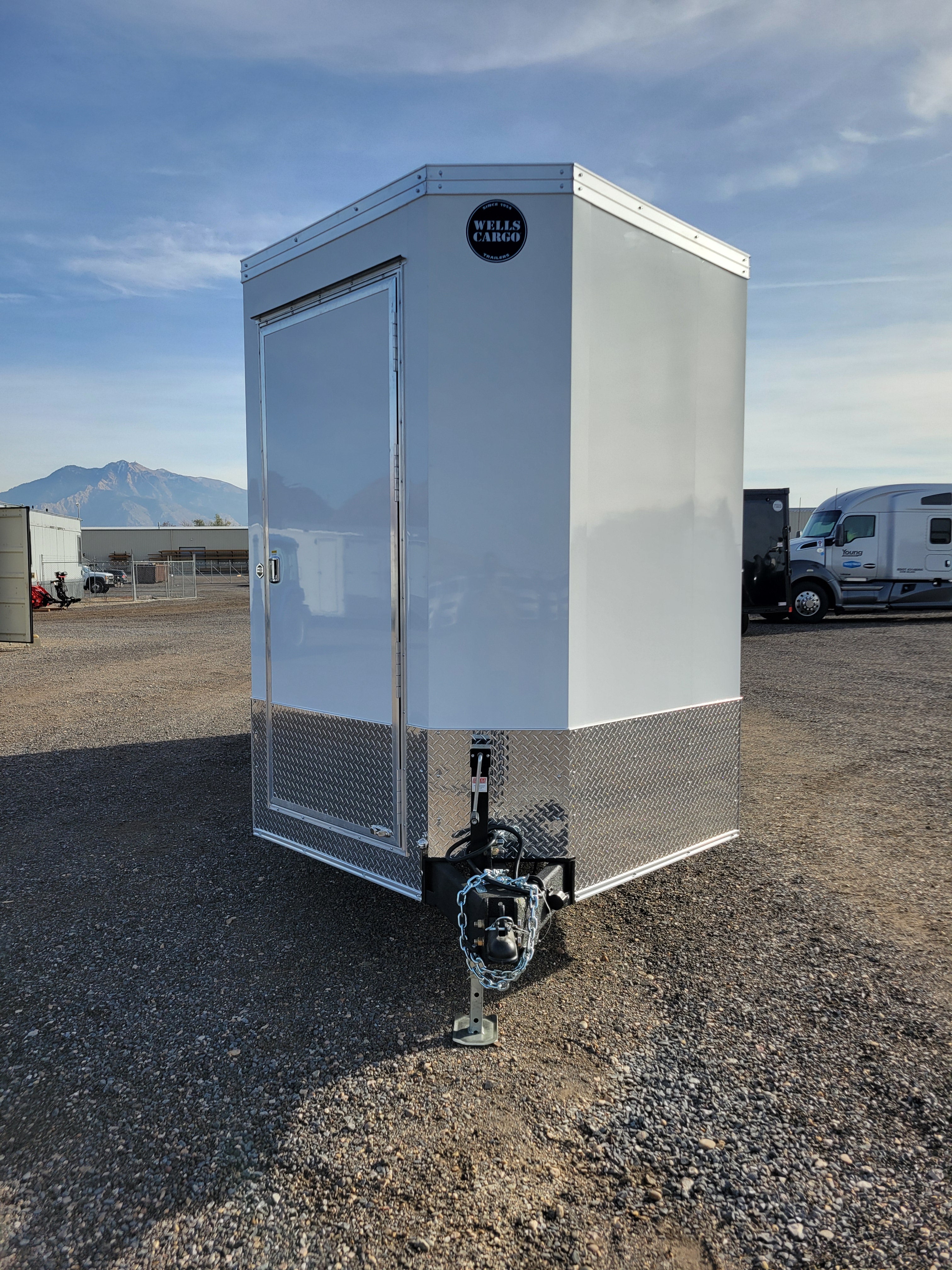 Wells Cargo 7 x 18 Wagon Trailer