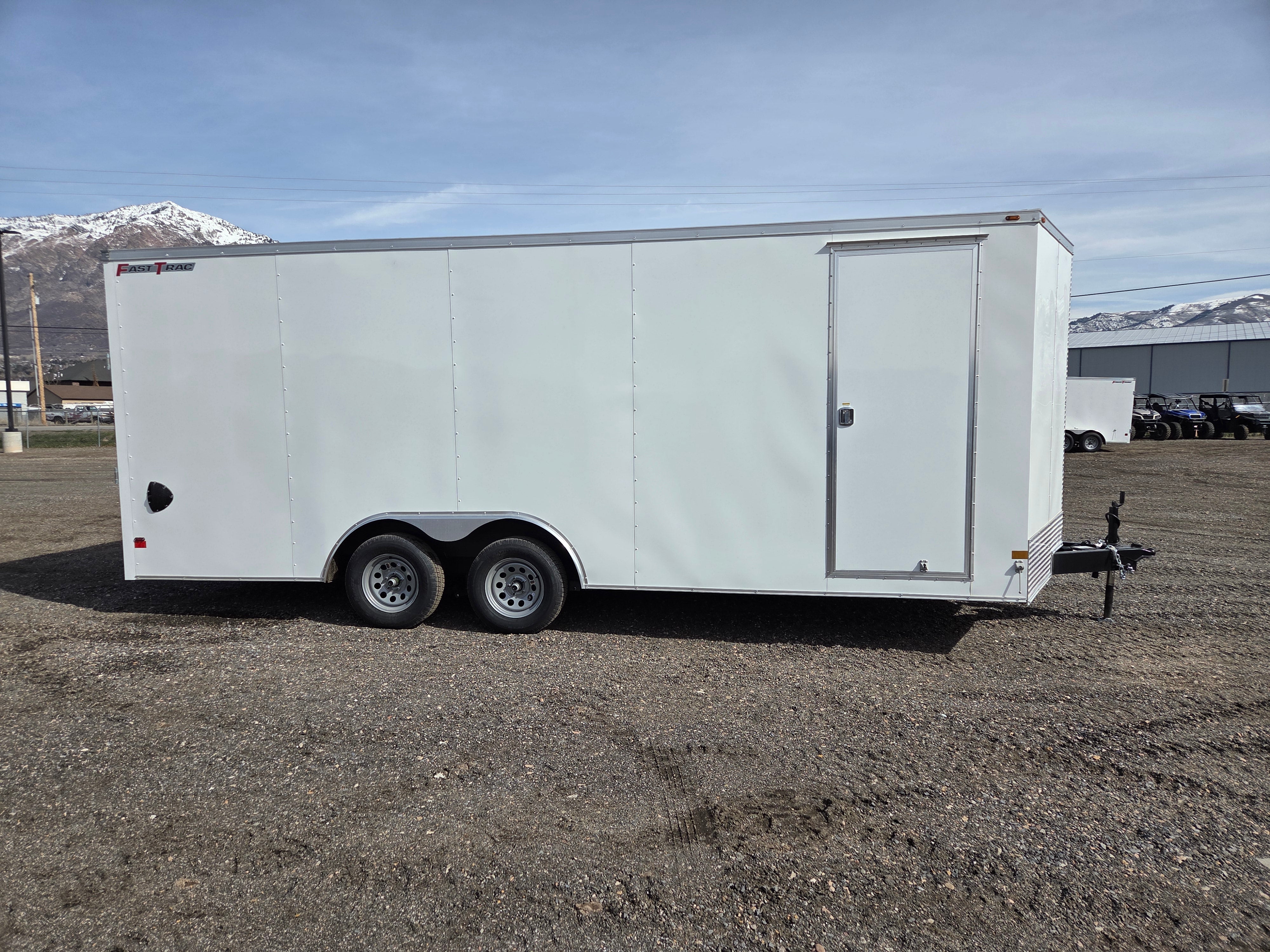 Wells Cargo 20' ENCLOSED TRAILER