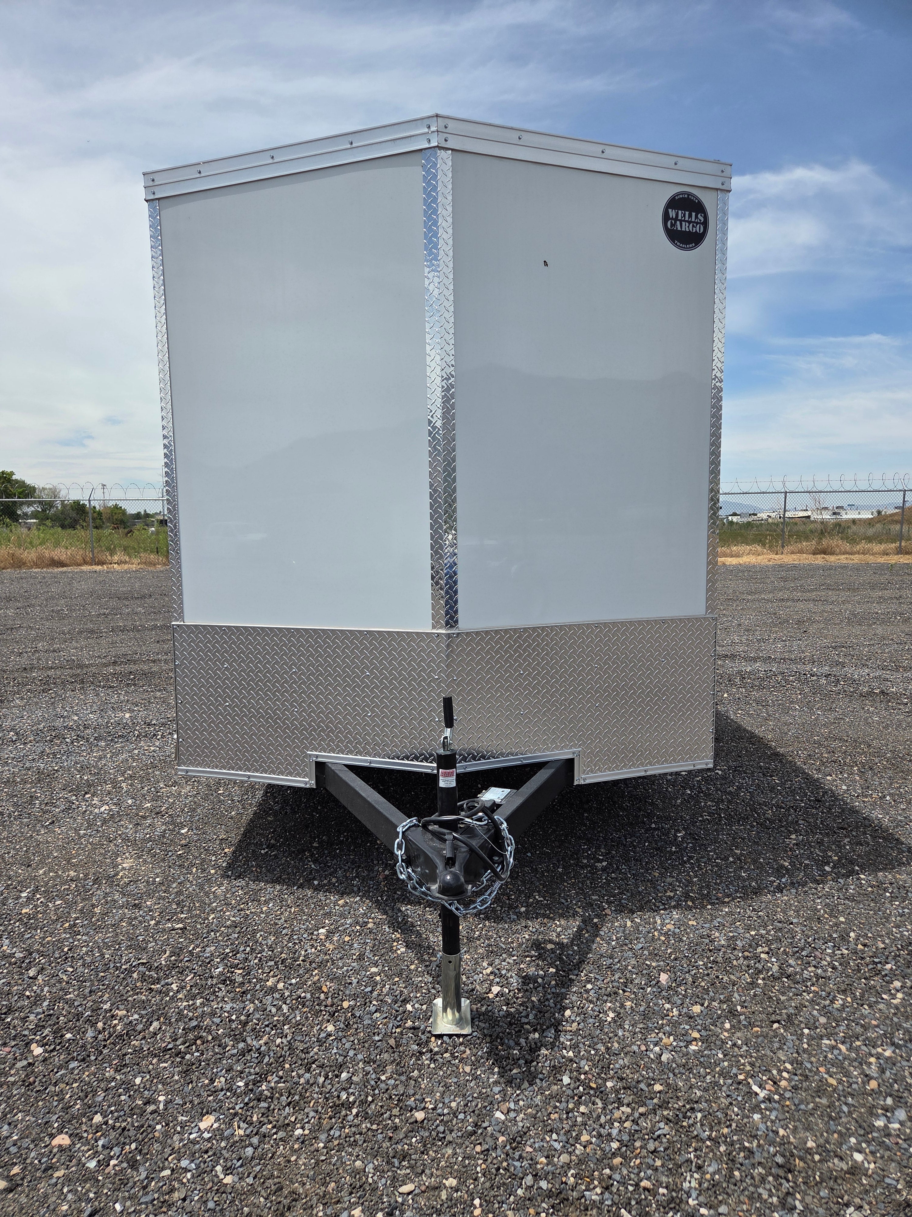 7 X 16 Wells Cargo Road Force Work Grade Enclosed Trailer