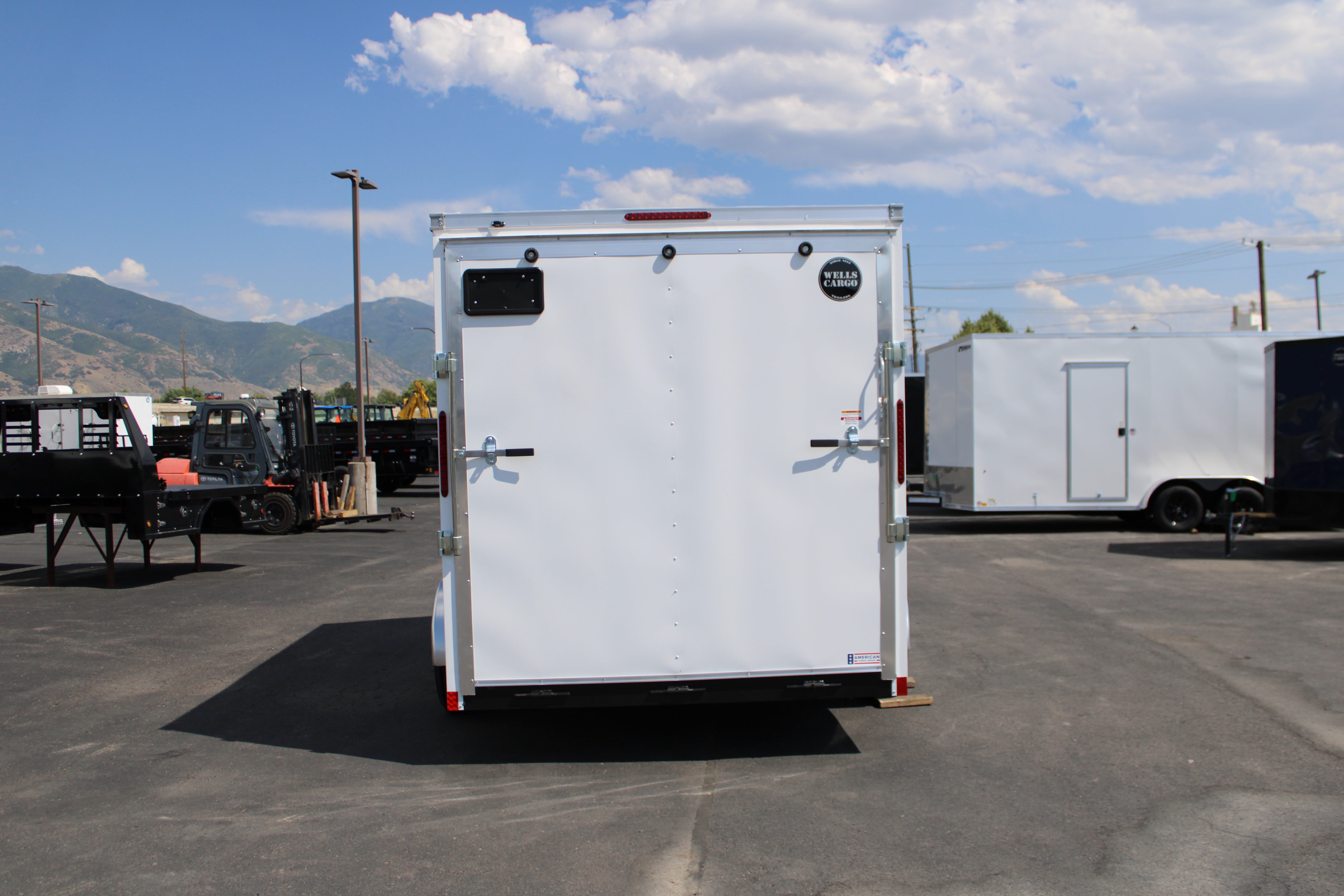 2025 Wells Cargo 7 x 12 Deluxe Enclosed Trailer