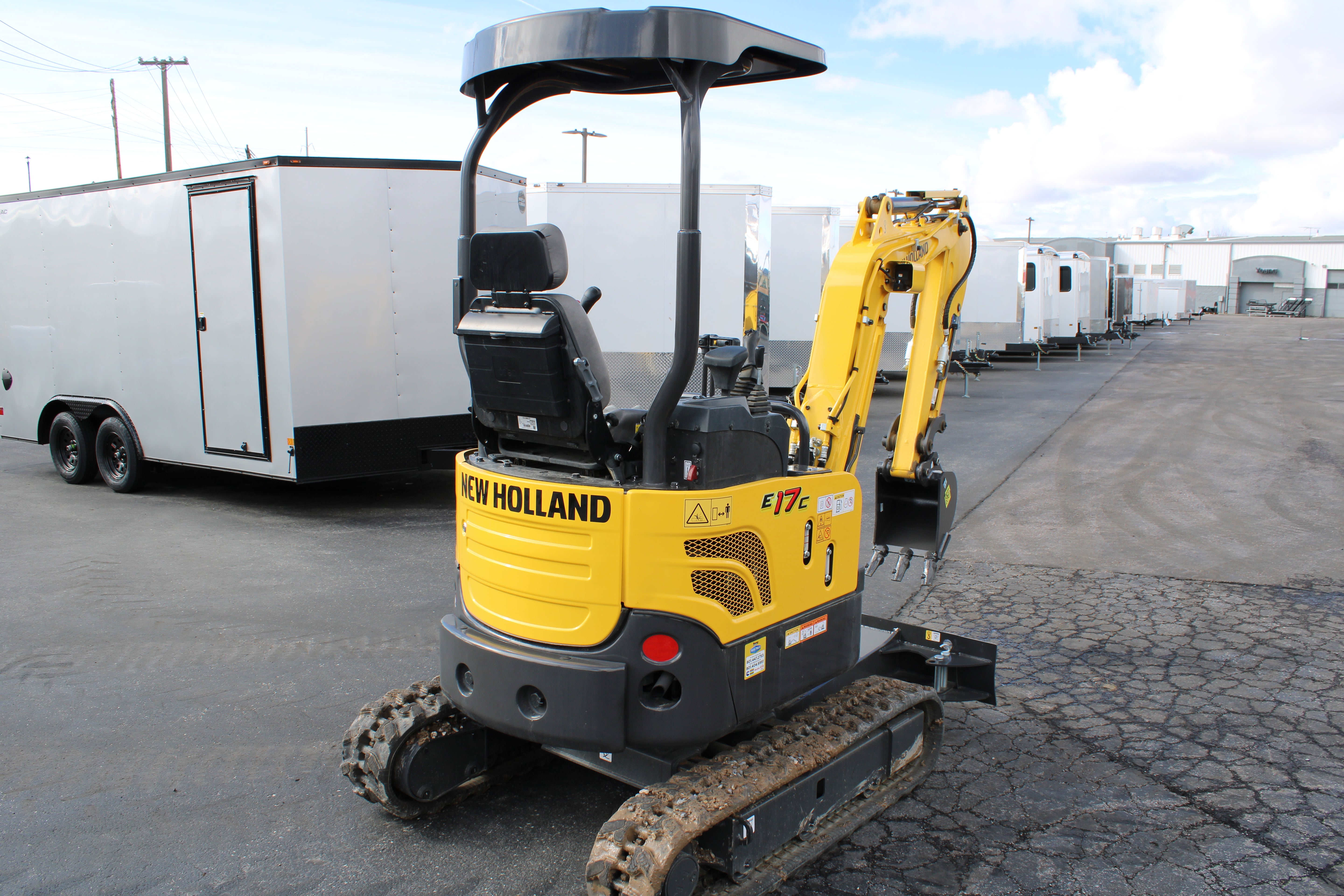 2025 New Holland E17C Mini Excavator