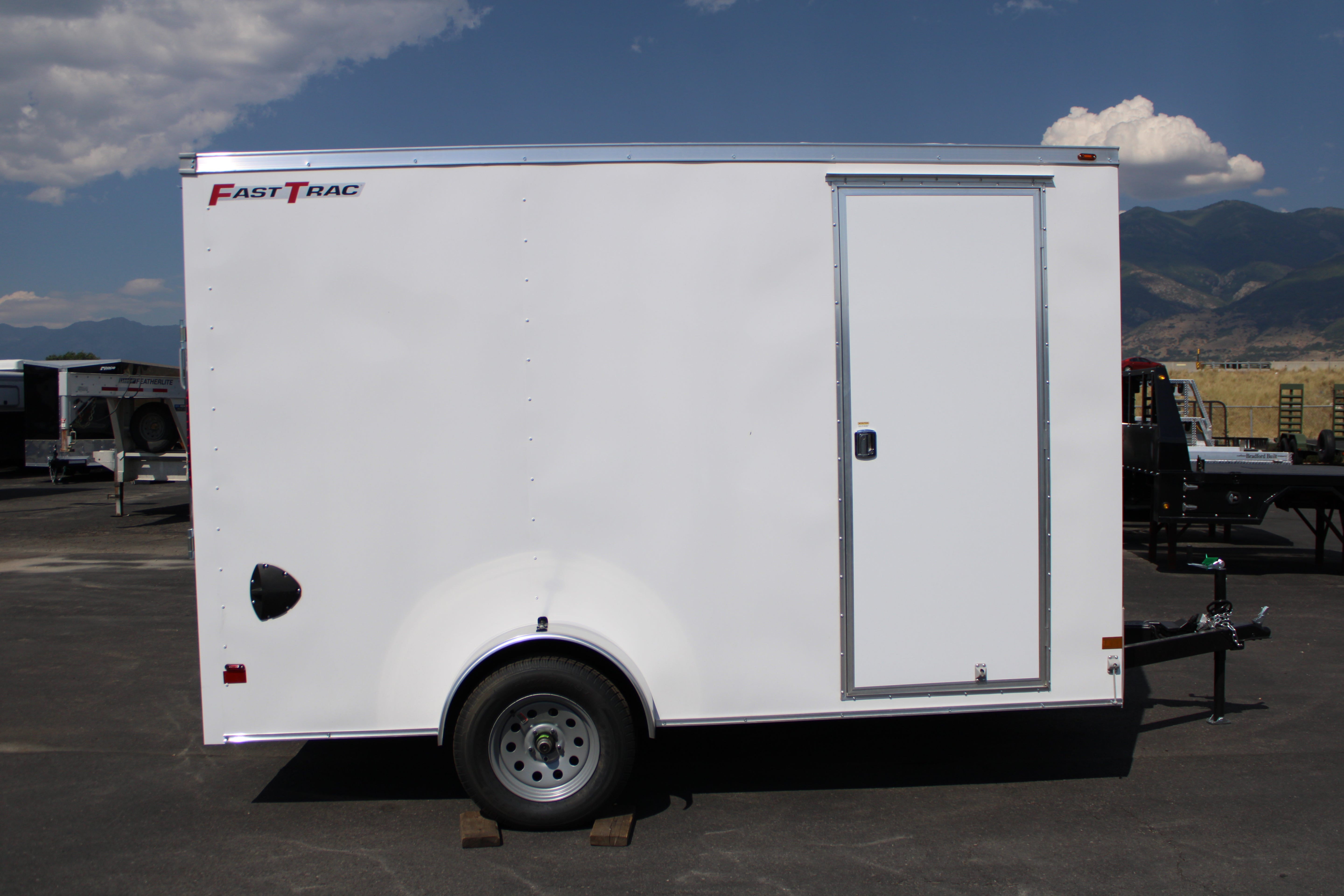 2025 Wells Cargo 7 x 12 Deluxe Enclosed Trailer