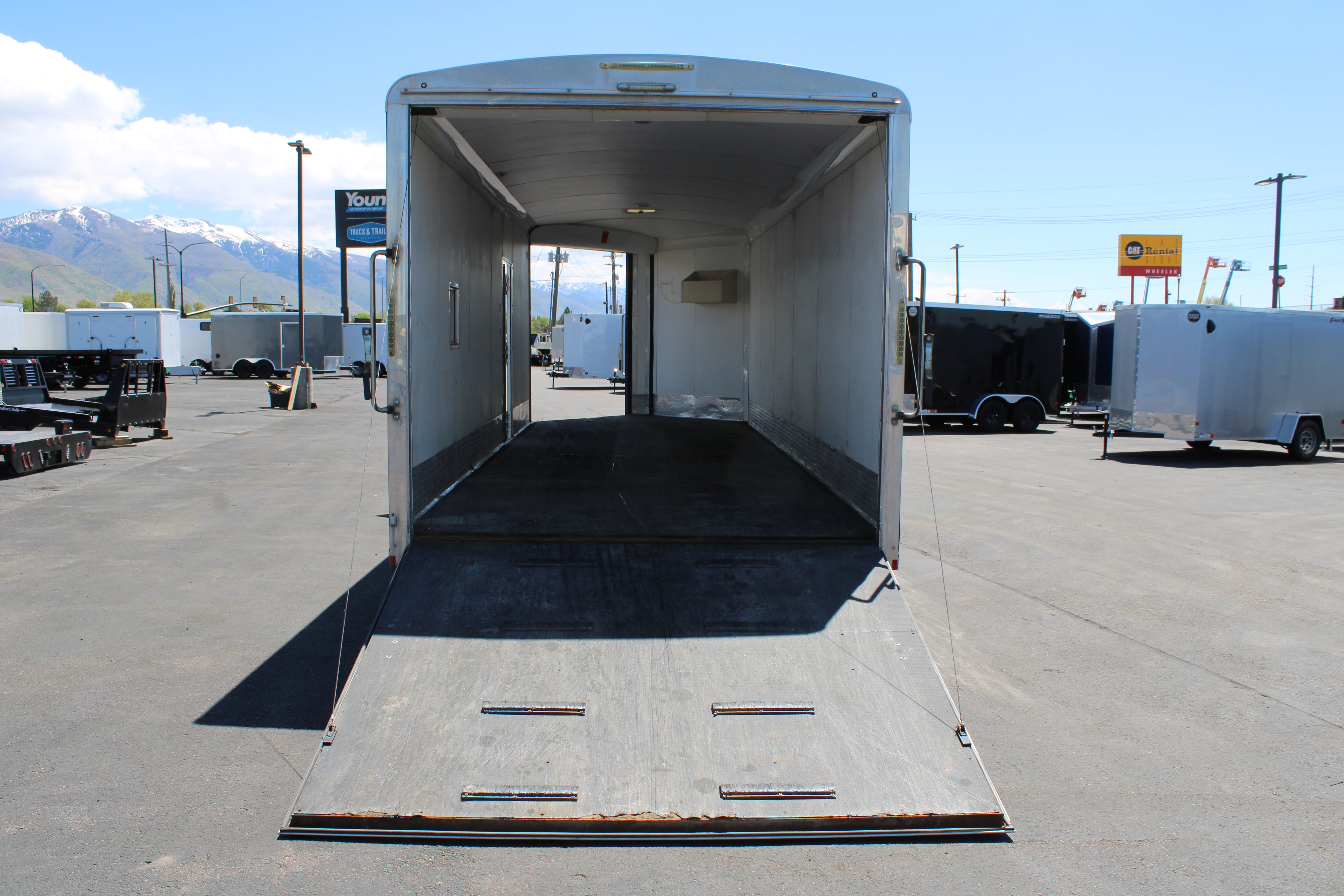 TETON 28' SNOWMOBILE TRAILER