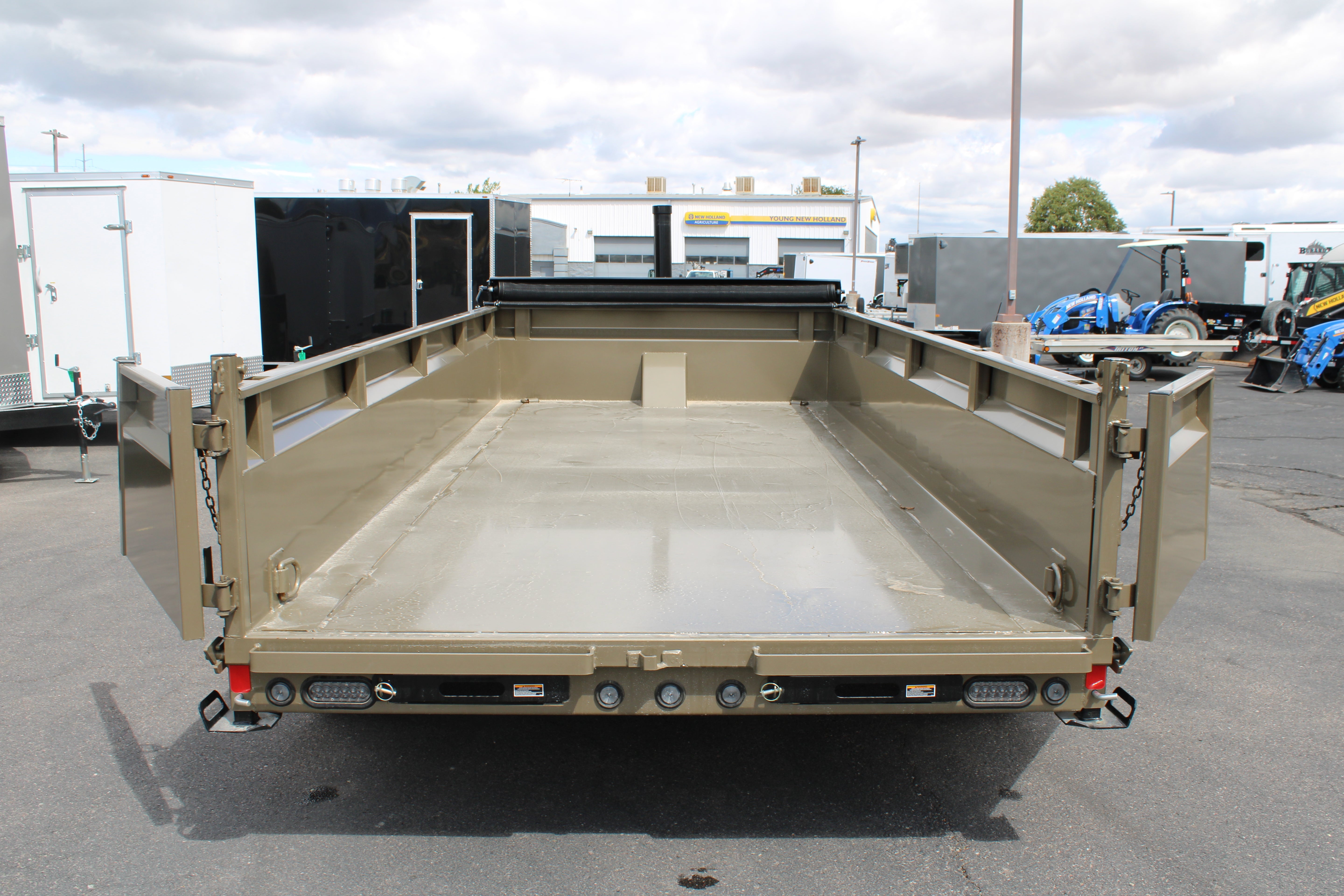 Loadtrail 16' Dump Trailer