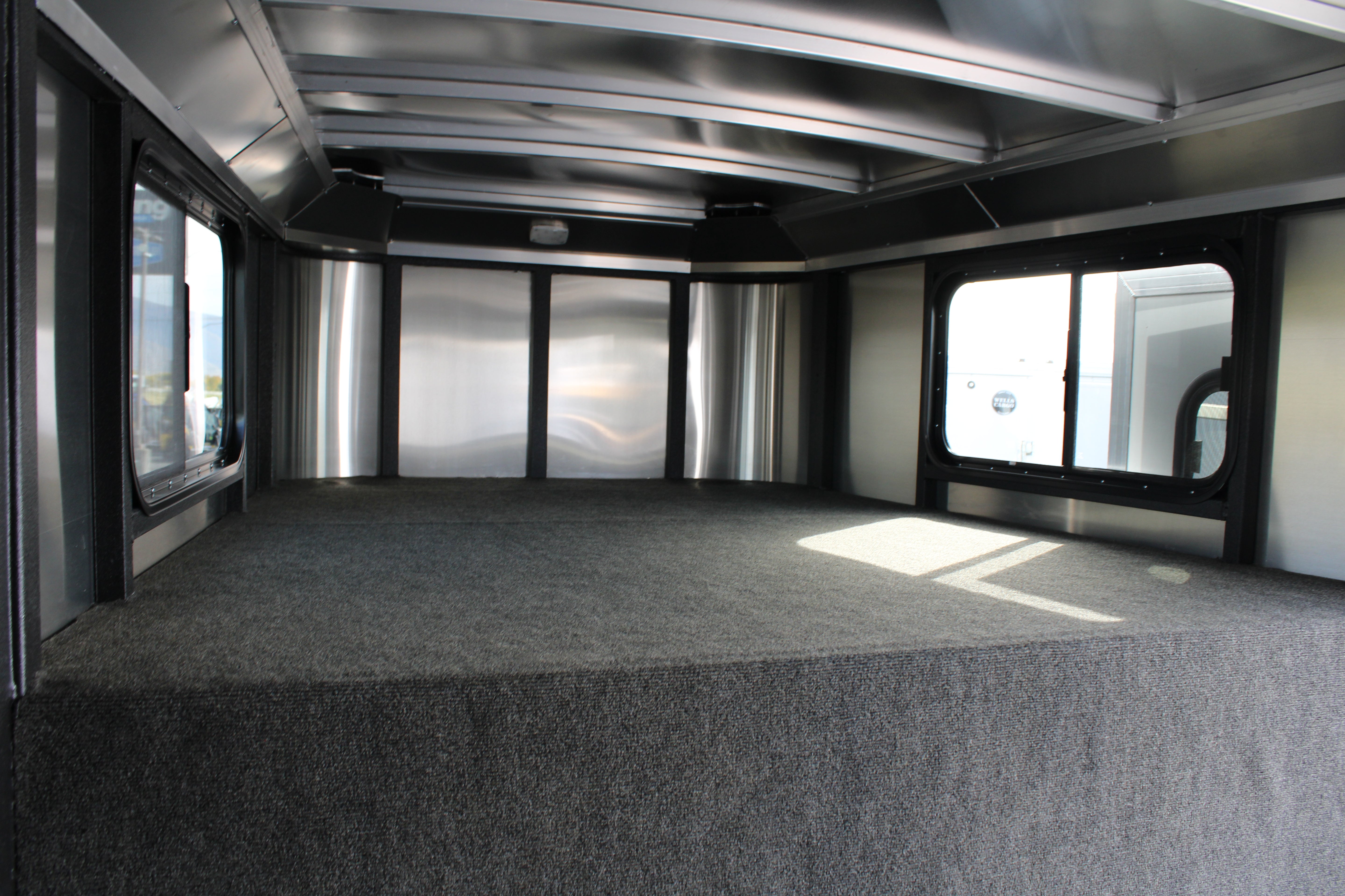 Logan Coach 24' Bullseye Trailer