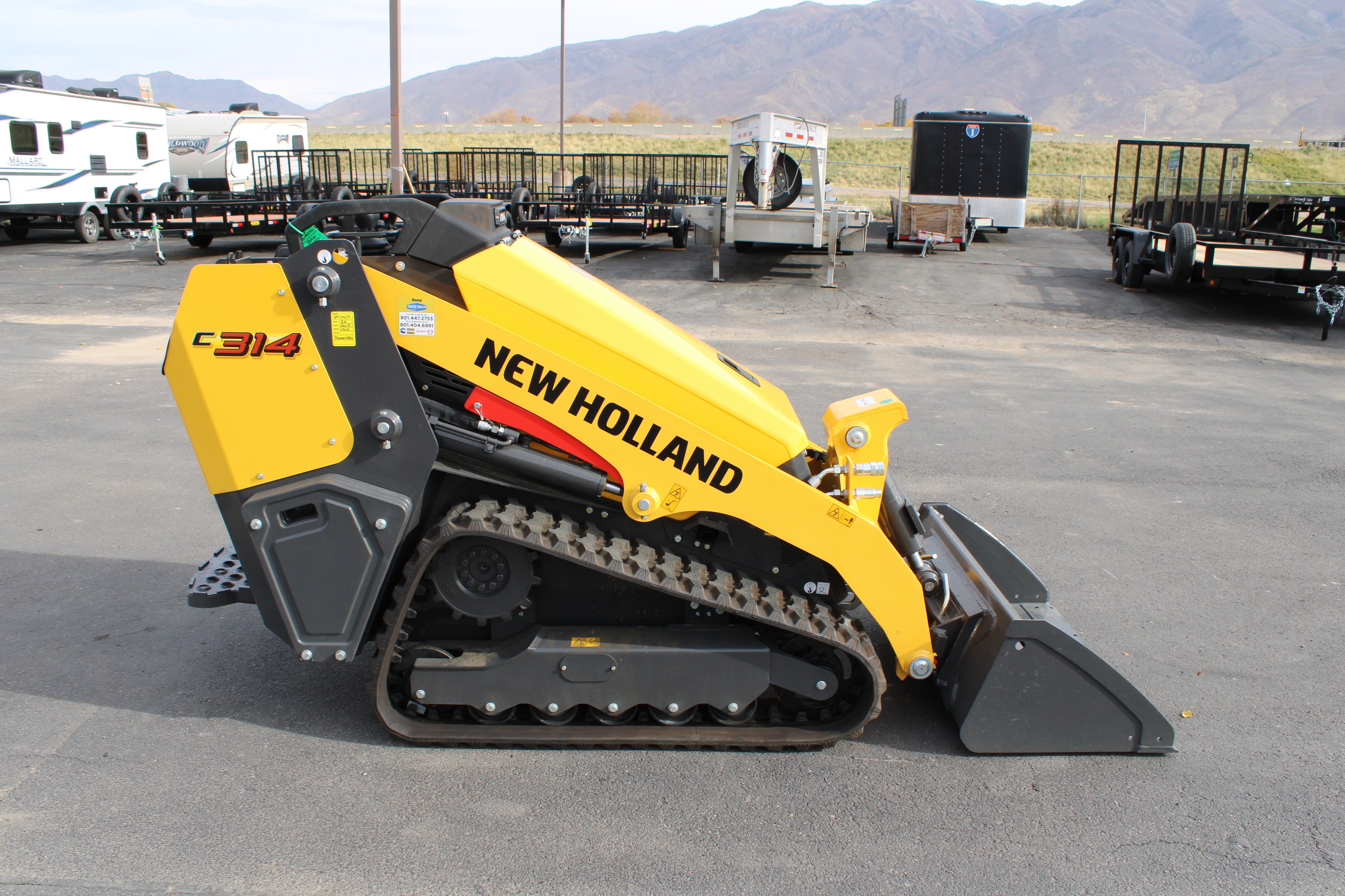 New Holland C314 Mini Skidsteer