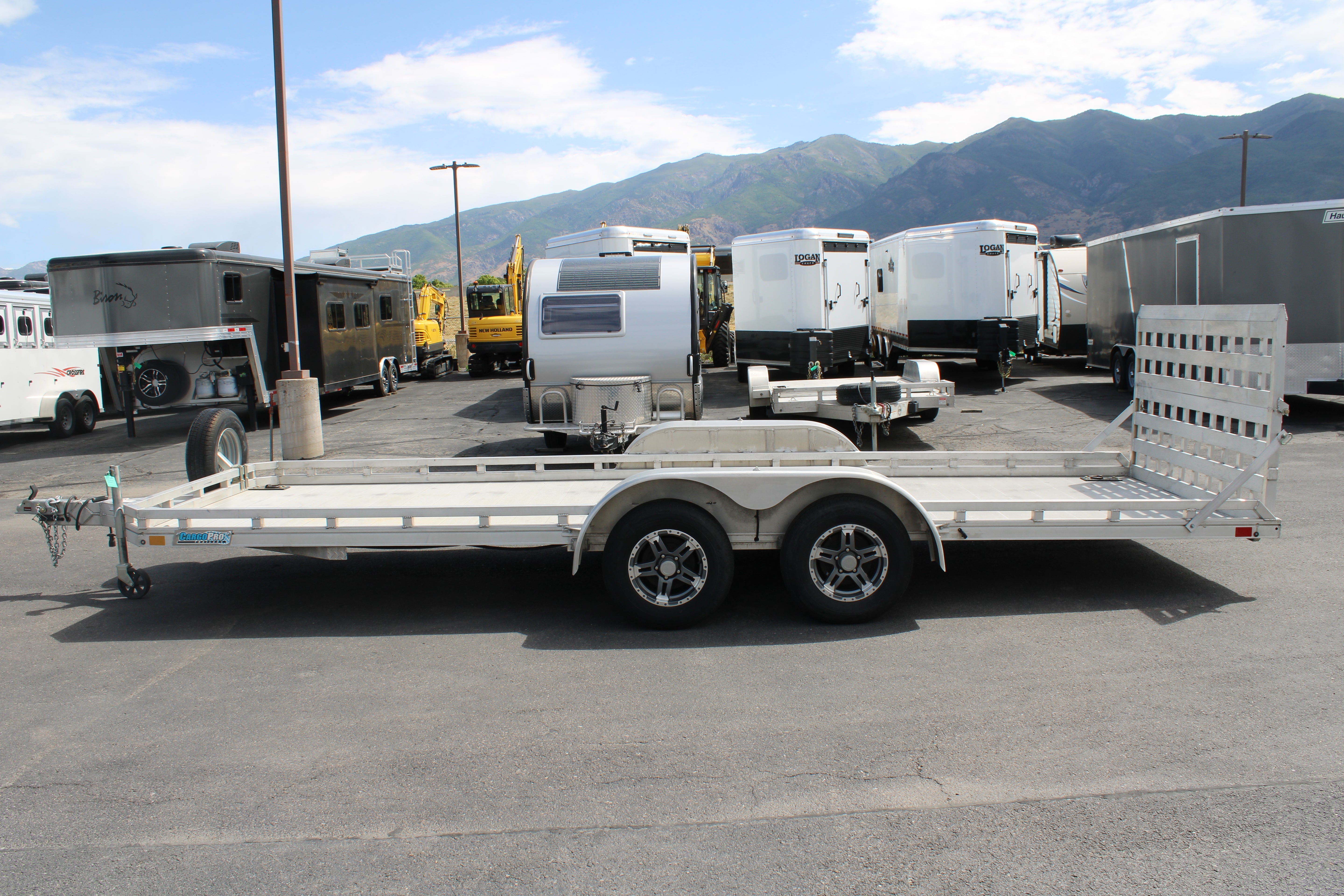 Used Alcom 20' Trailer
