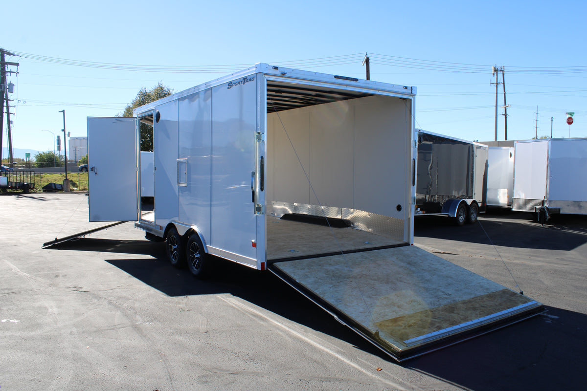 WELLS CARGO 22' Snowmobile Trailer