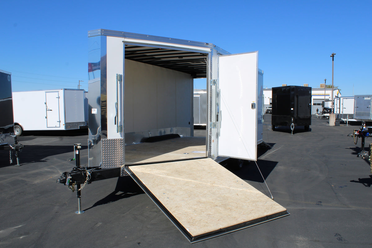 WELLS CARGO 22' Snowmobile Trailer
