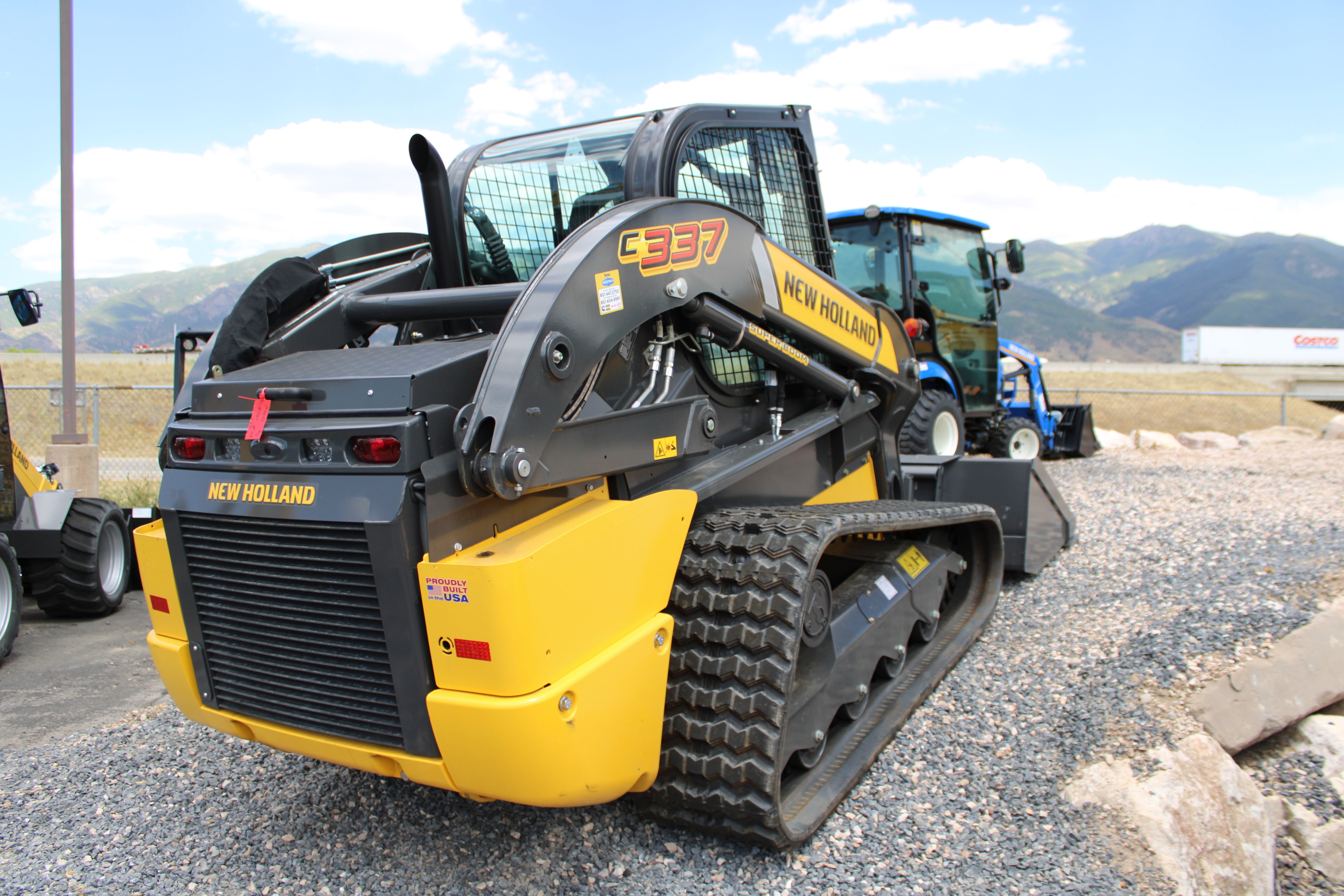 New Holland C337 Skidsteer