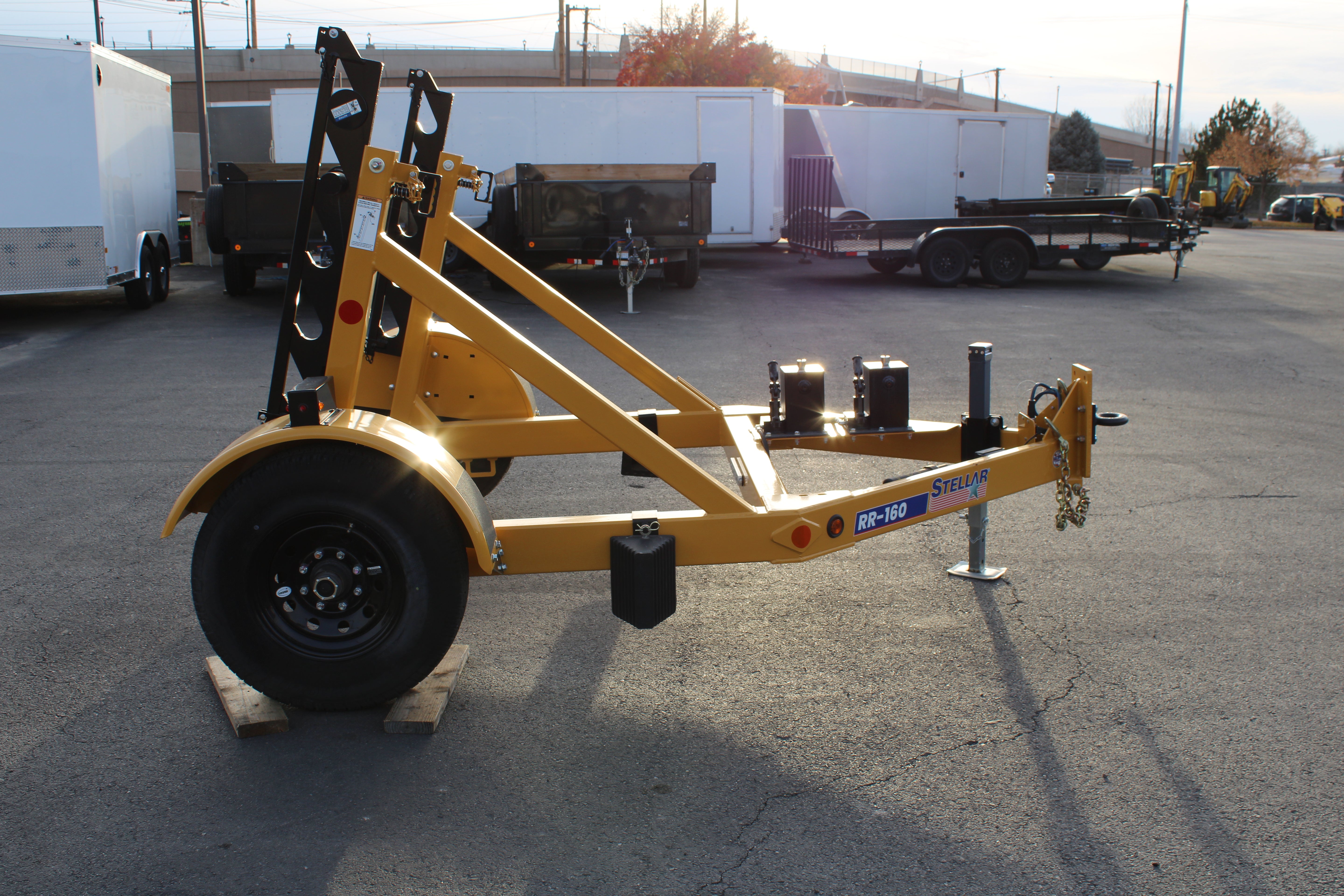 Stellar RR-160 Self-Loading Cable Trailer