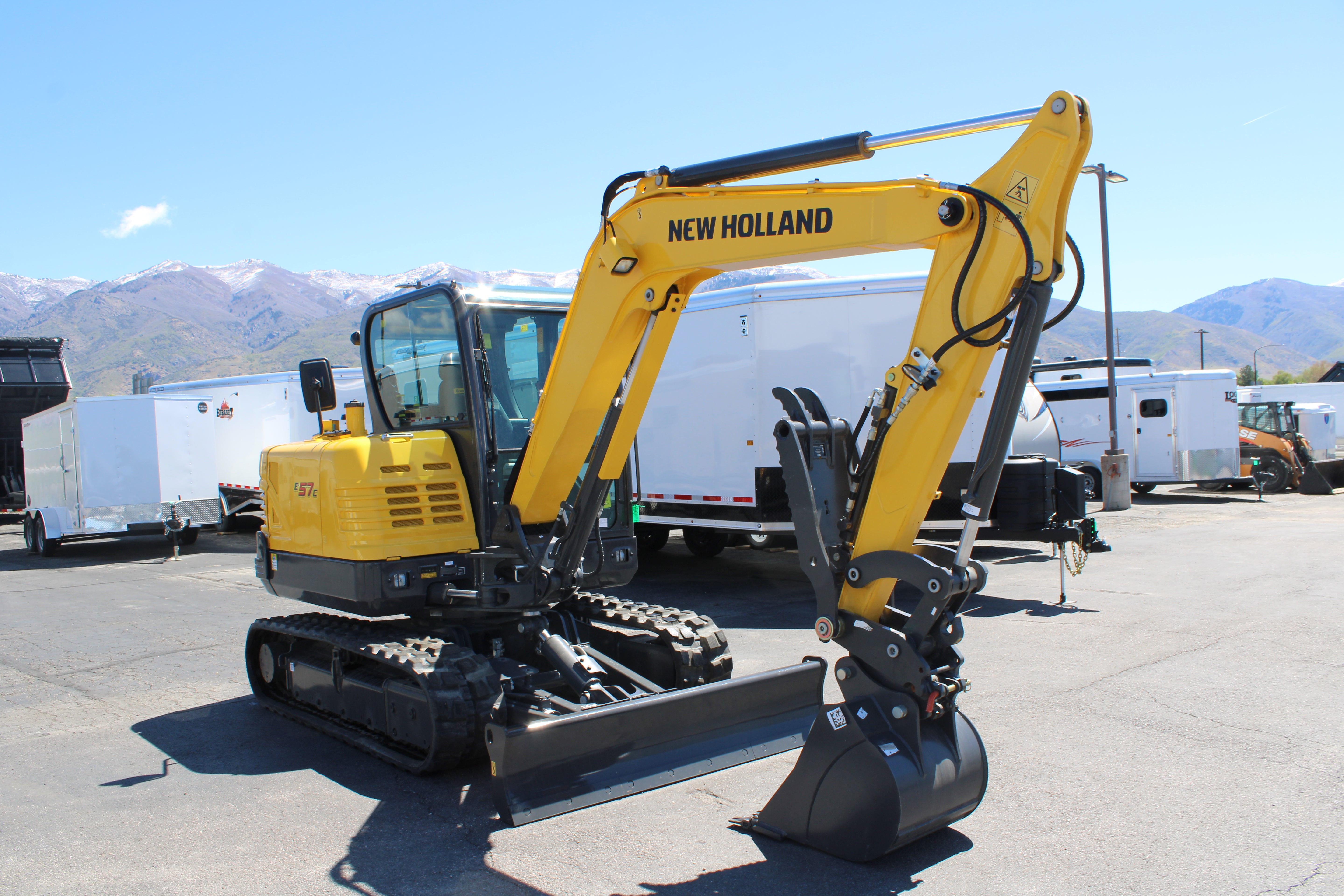 New Holland E57C