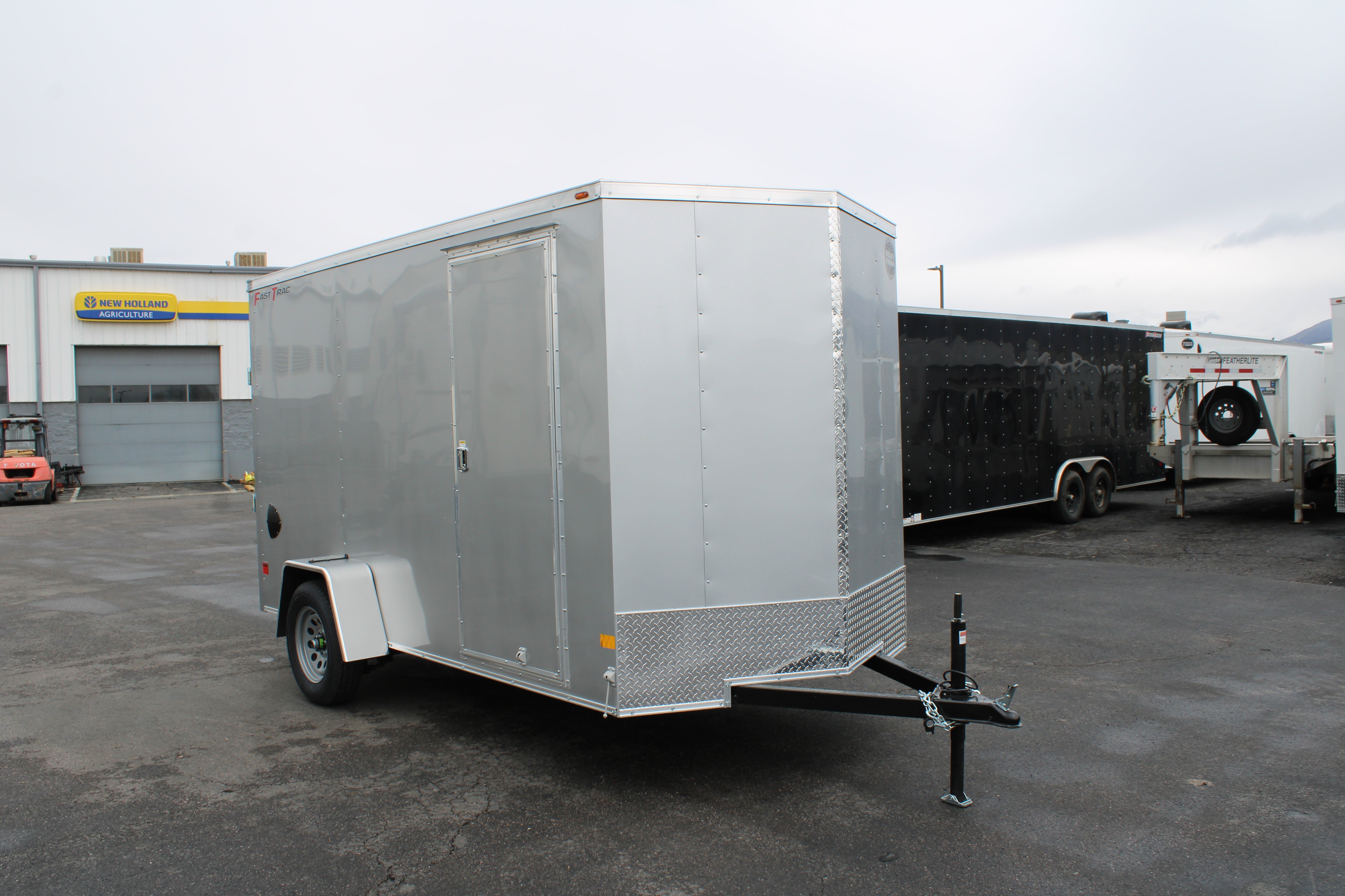 2025 Wells Cargo 6 x 12 Deluxe Enclosed Trailer