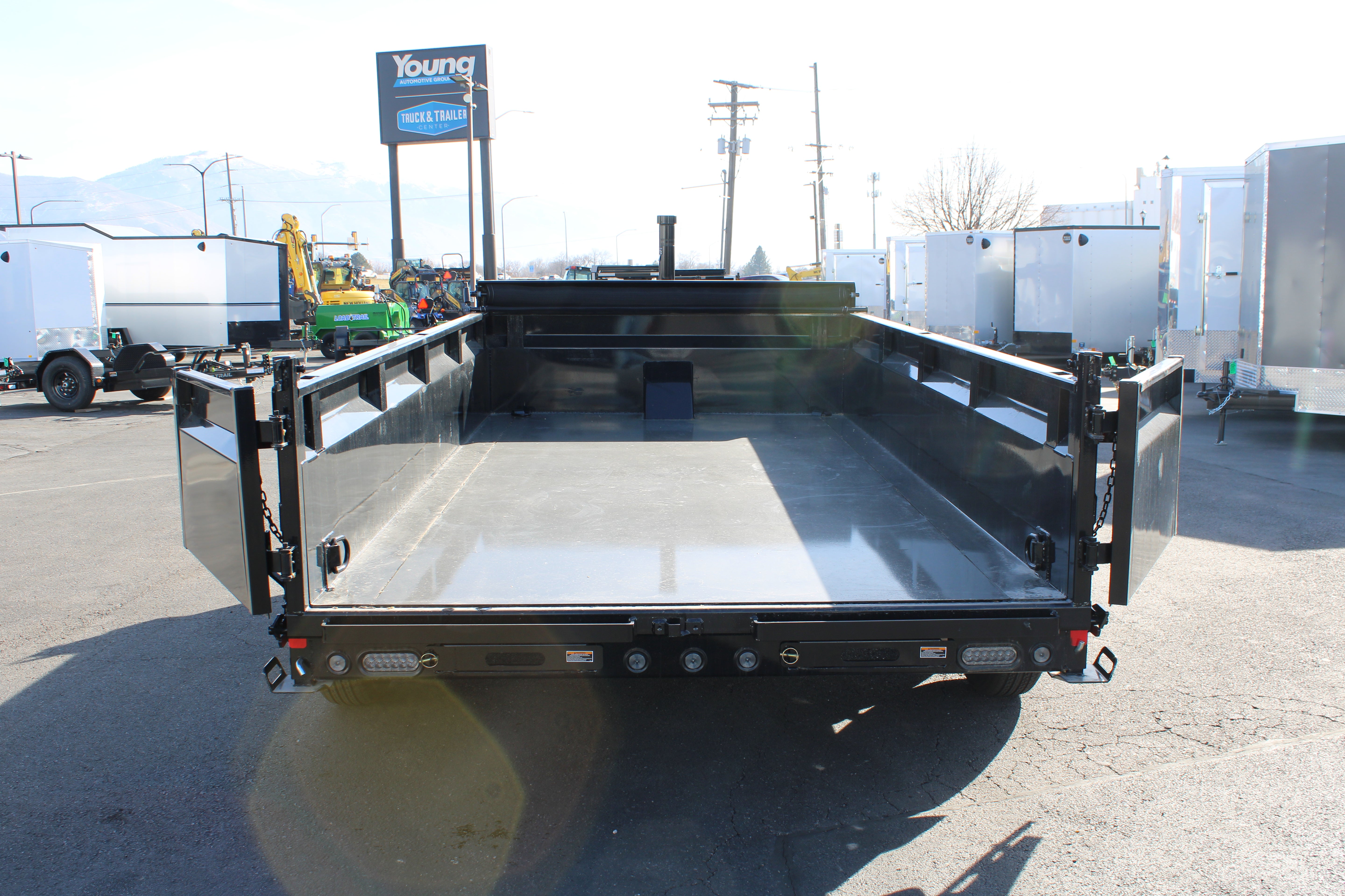 Load Trailer DL 14' Dump Trailer