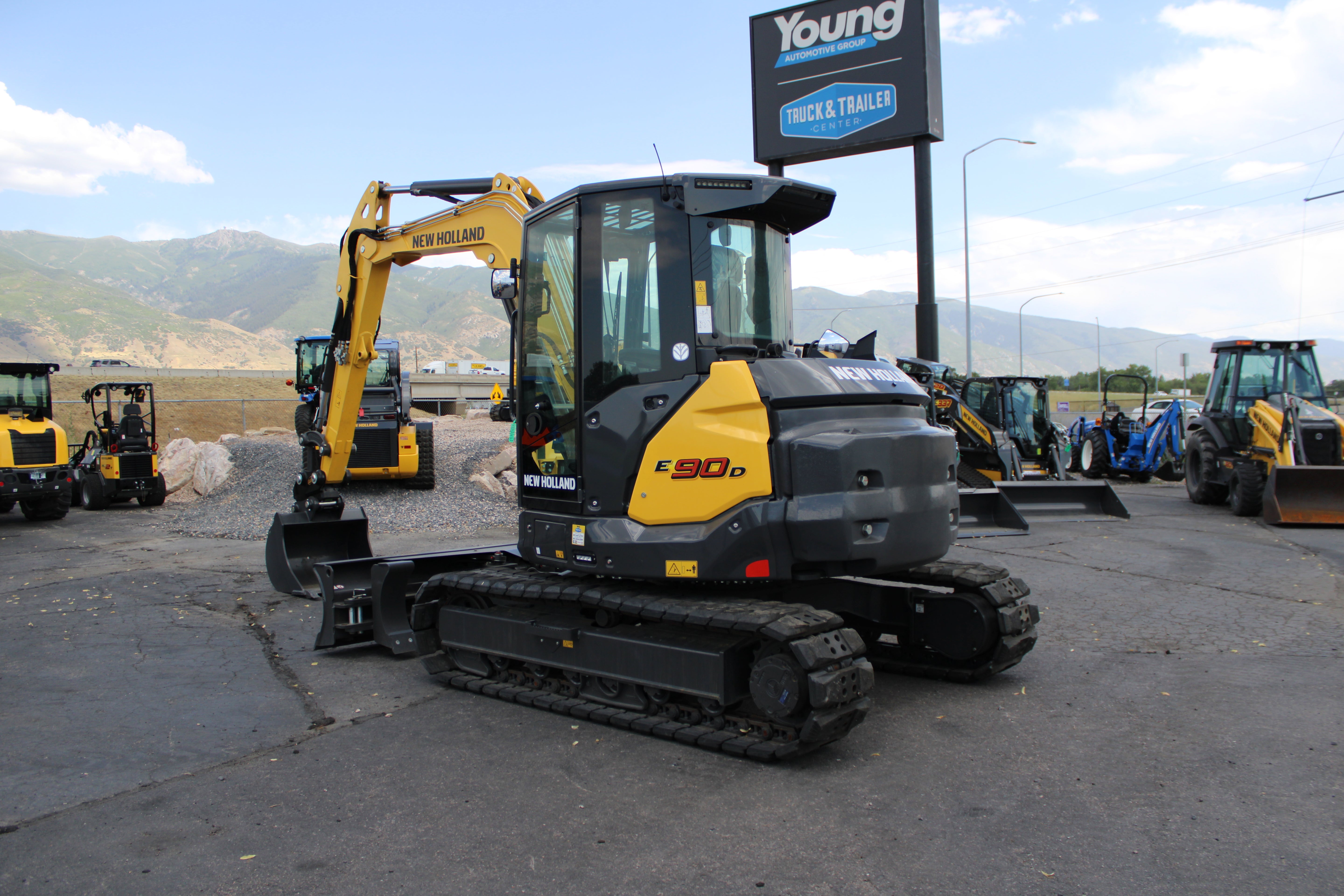 New Holland E90D Excavator