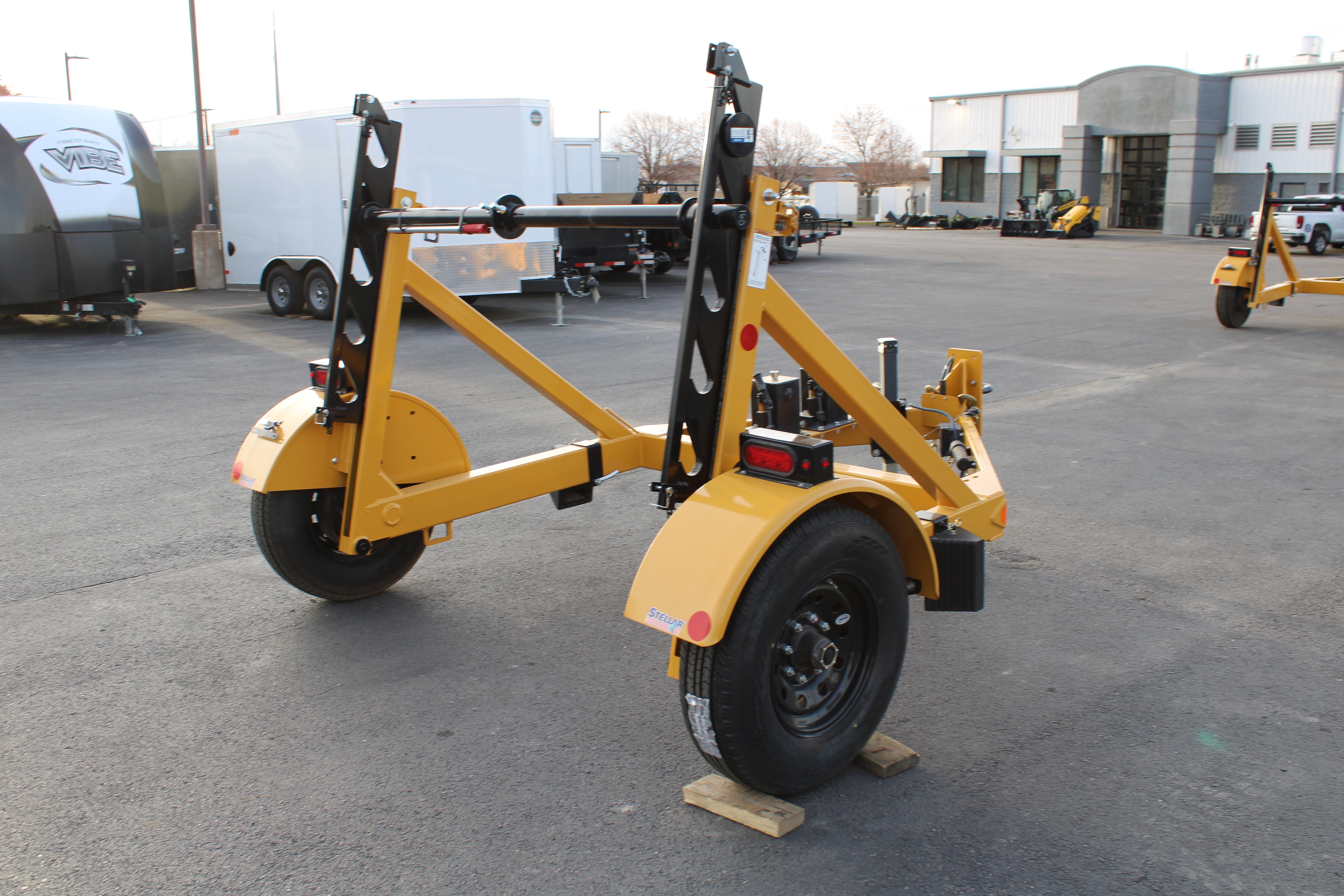 Stellar RR-160 Self-Loading Cable Trailer