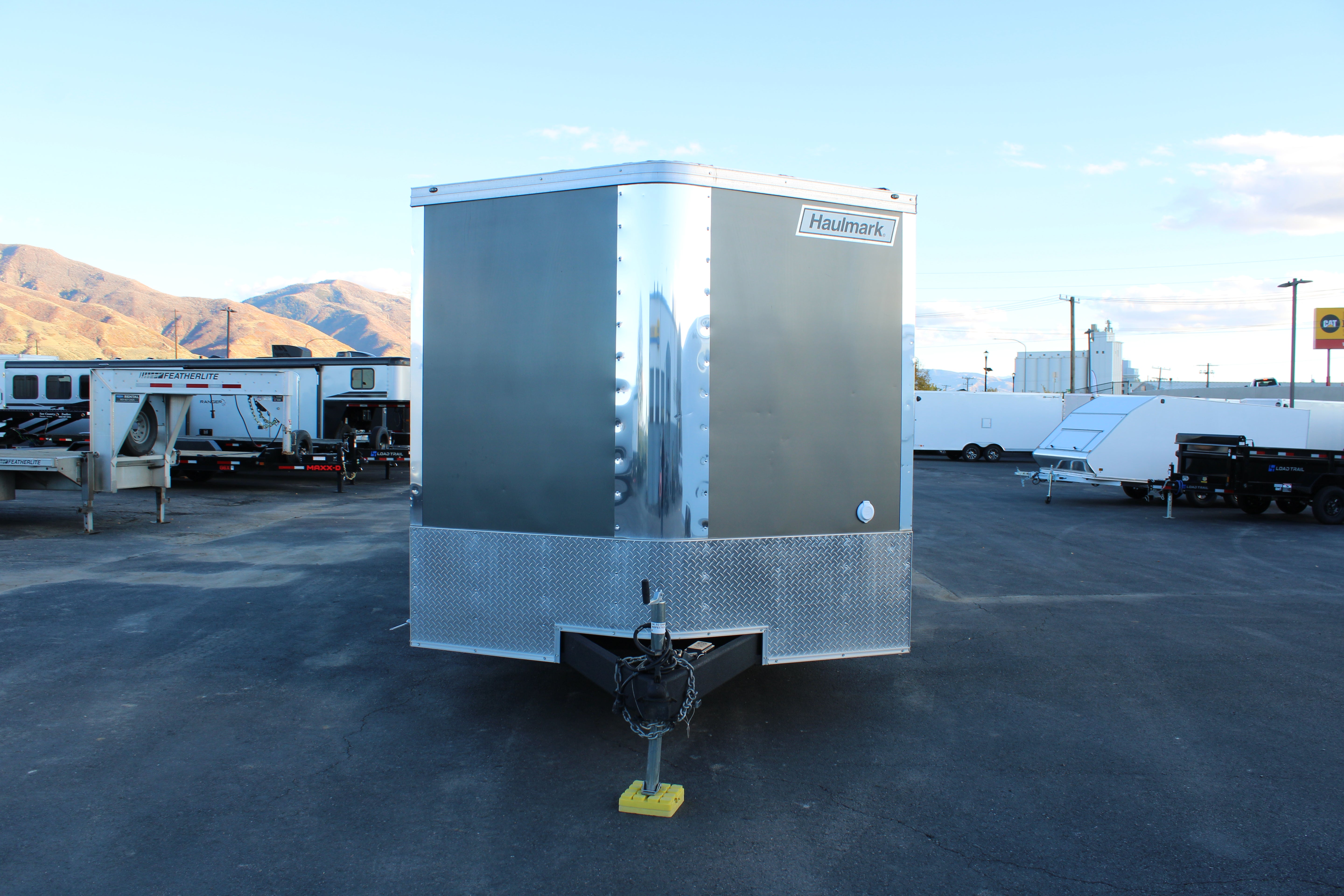 Wells Cargo 8.5 x 24 Deluxe Enclosed Trailer