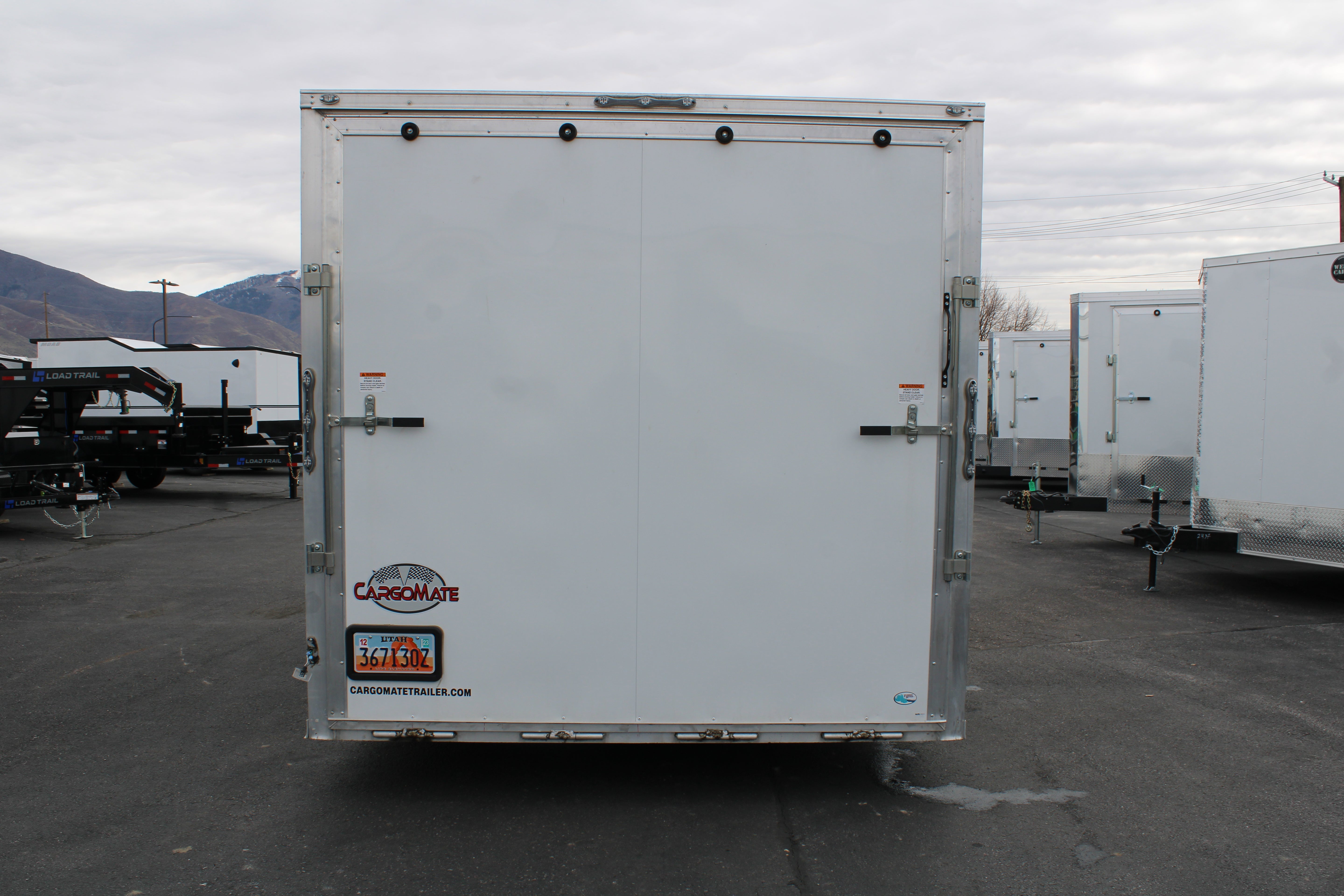Cargo Mate 8.5 x 18 Enclosed Trailer **BLACK FRIDAY SPECIAL**