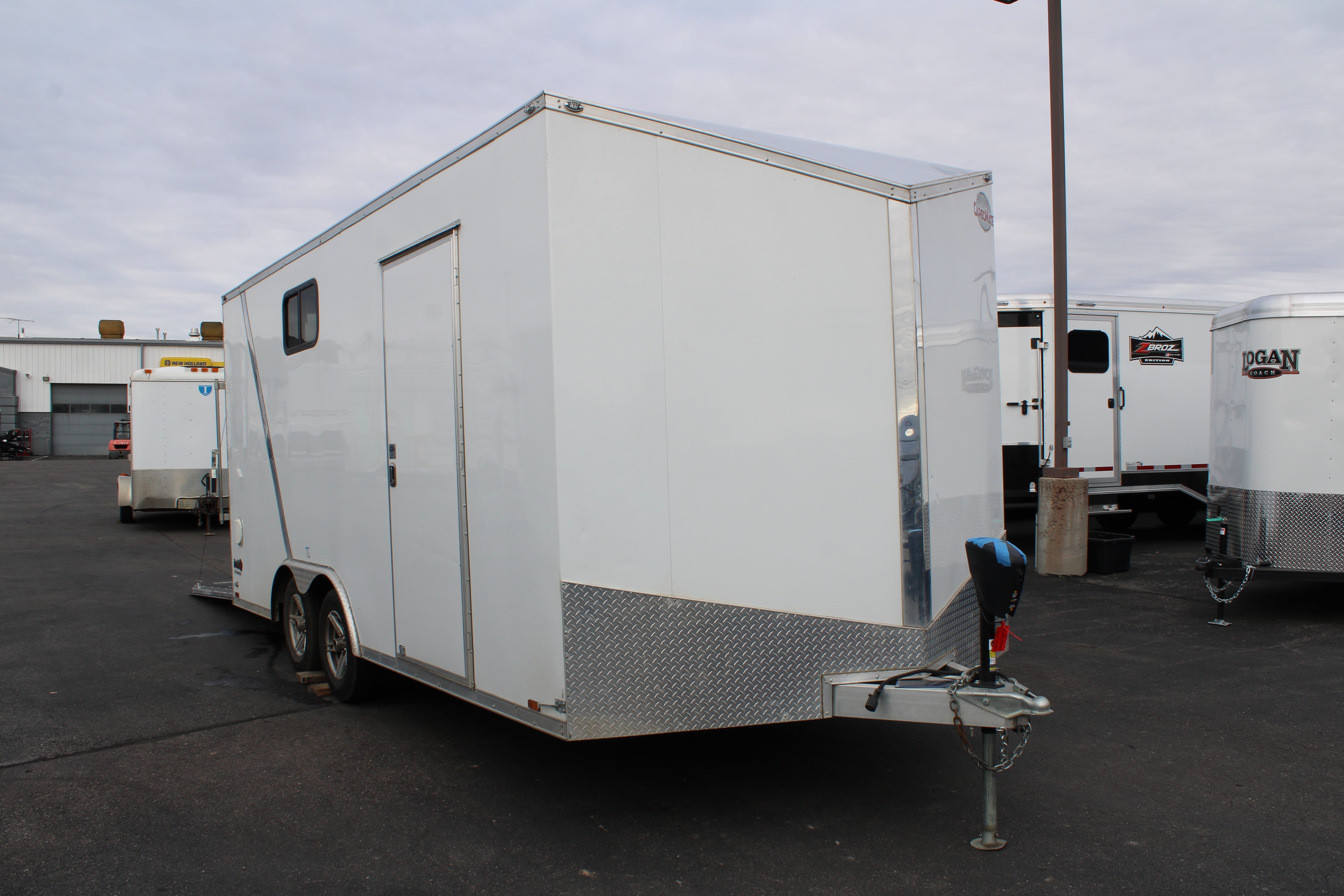 Cargo Mate 8.5 x 18 Enclosed Trailer **BLACK FRIDAY SPECIAL**
