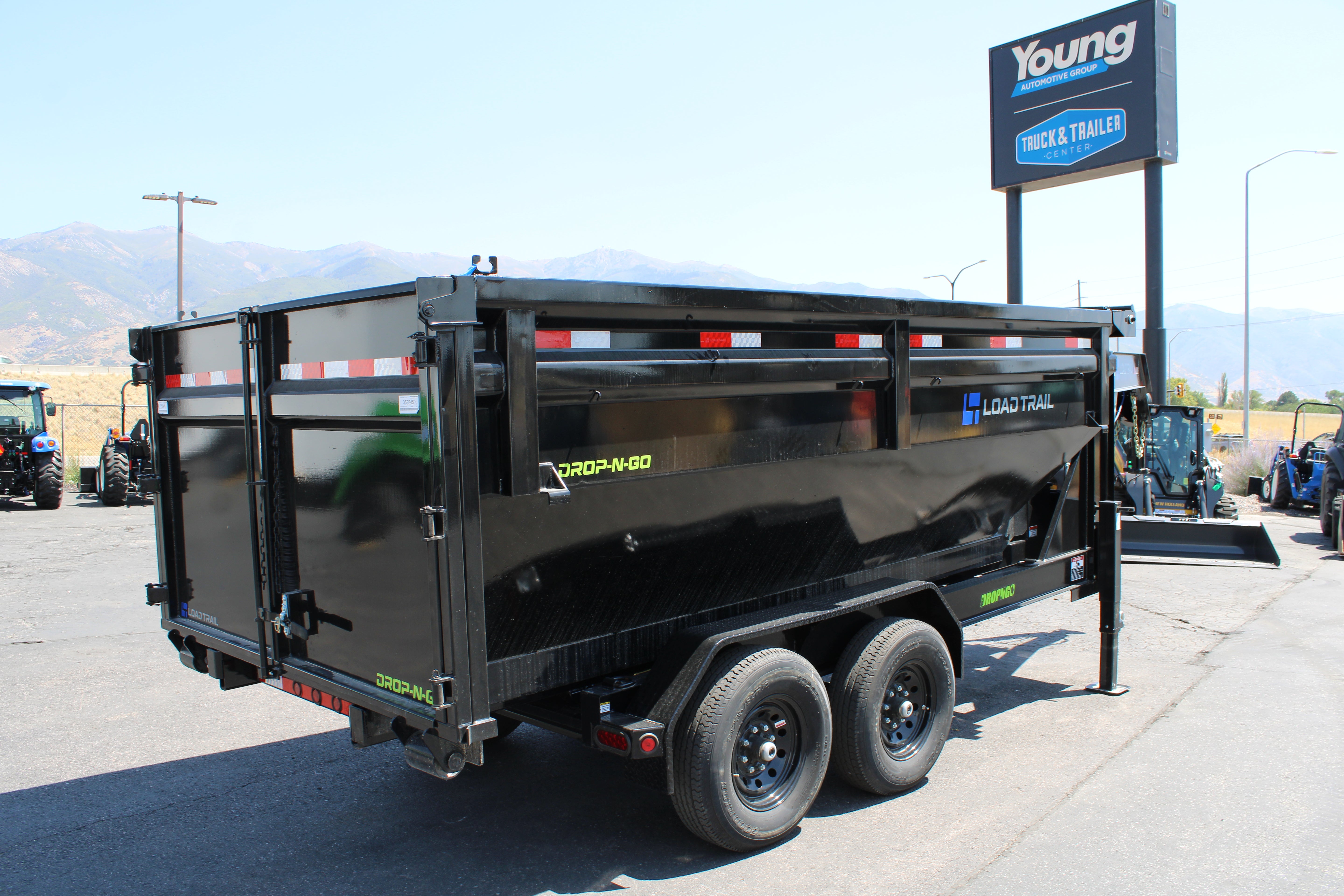 2025 Load Trail 83" x 14 Gooseneck Dump Trailer