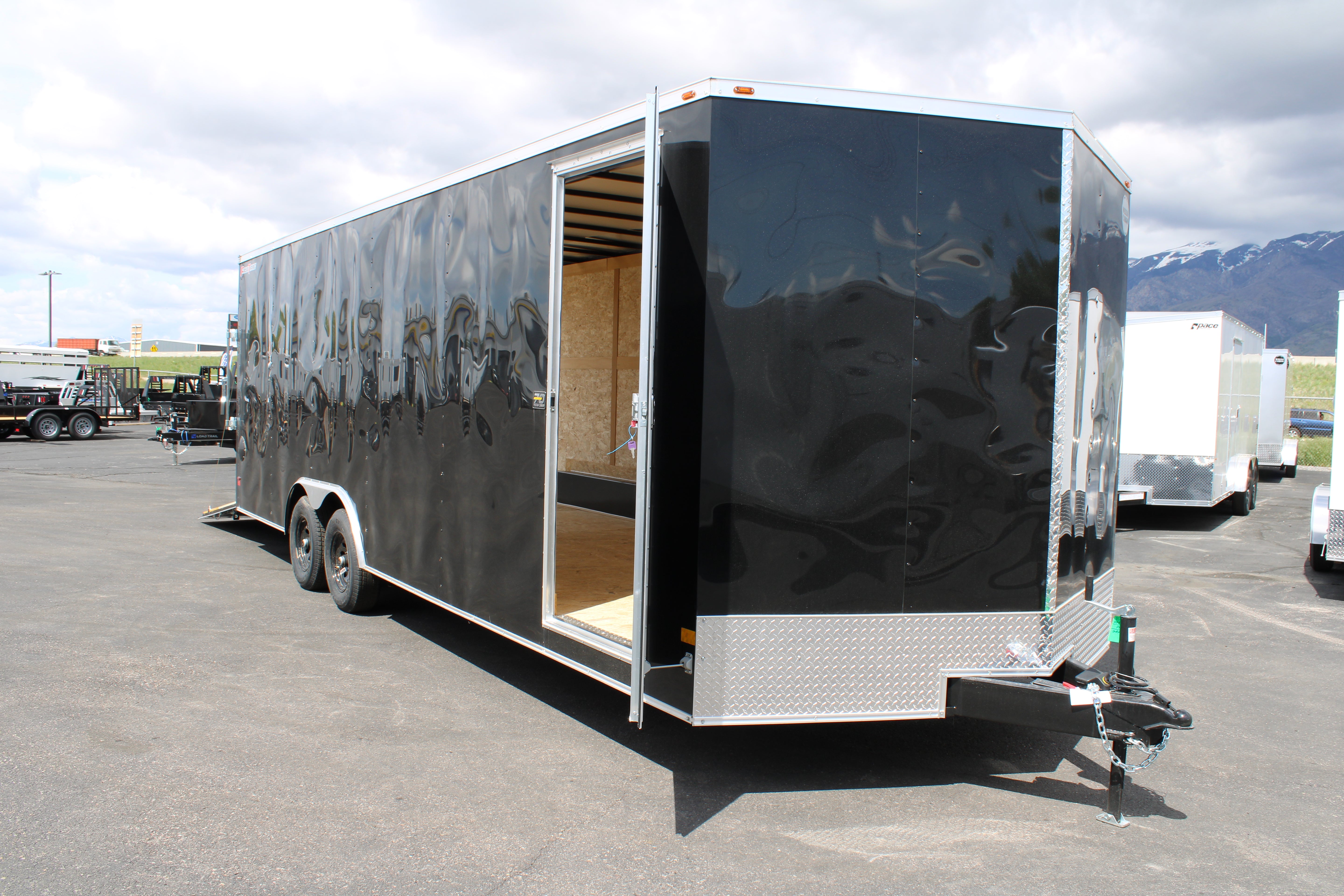 2025 Wells Cargo 8.5 x 24 Deluxe Enclosed Trailer
