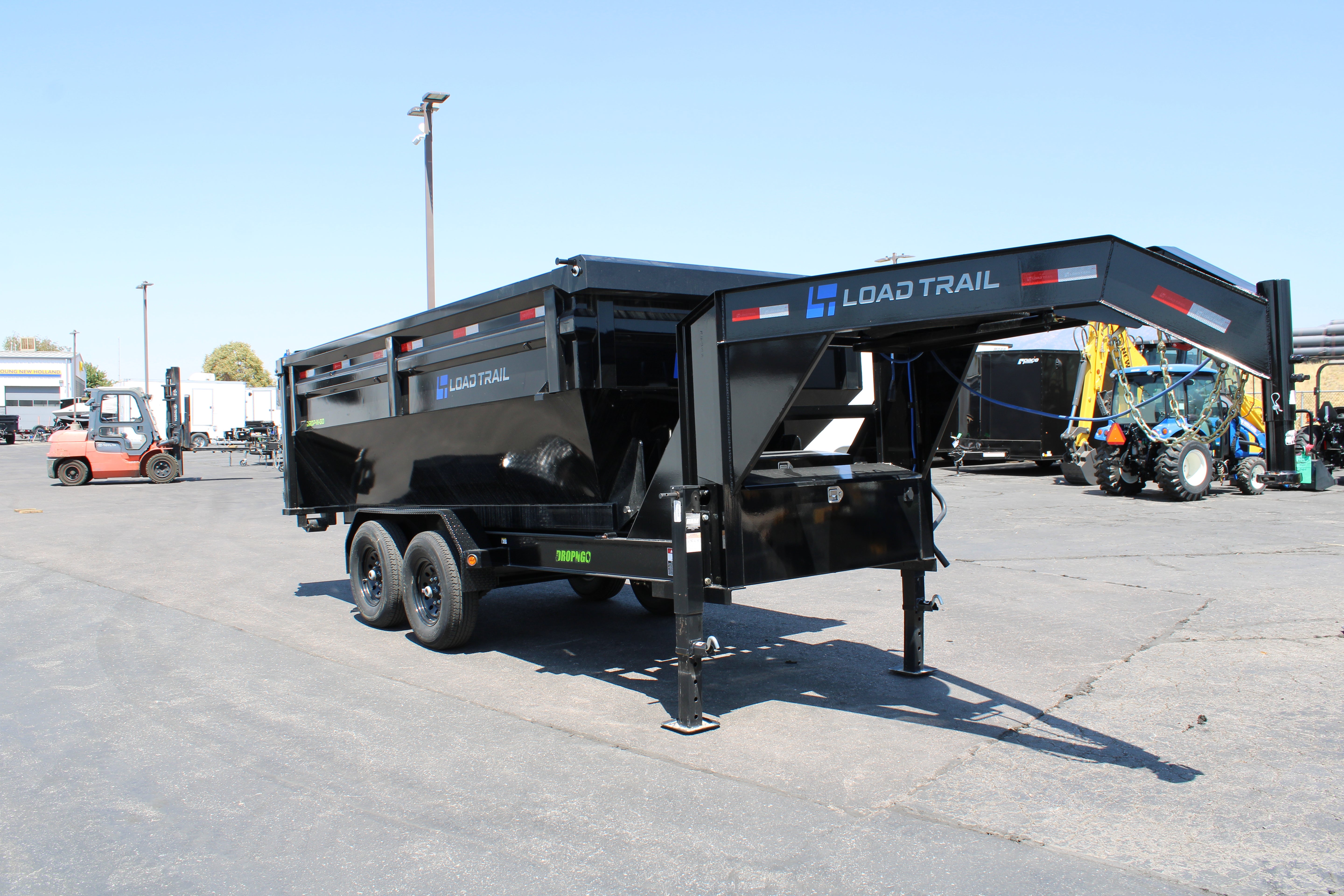 Load Trail 83" x 14 Dump and Go BIN