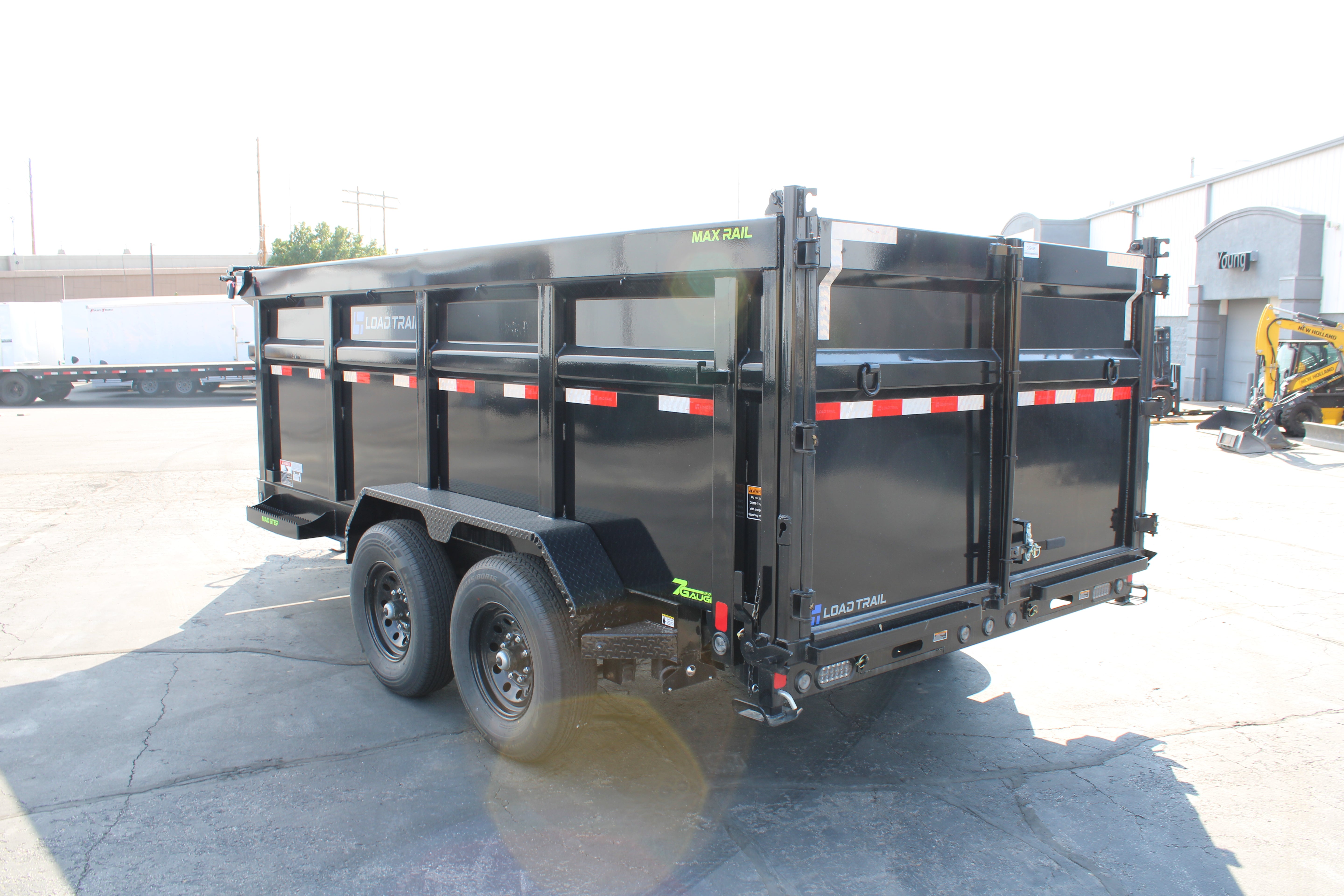 LoadTrail 14' Dump Trailer