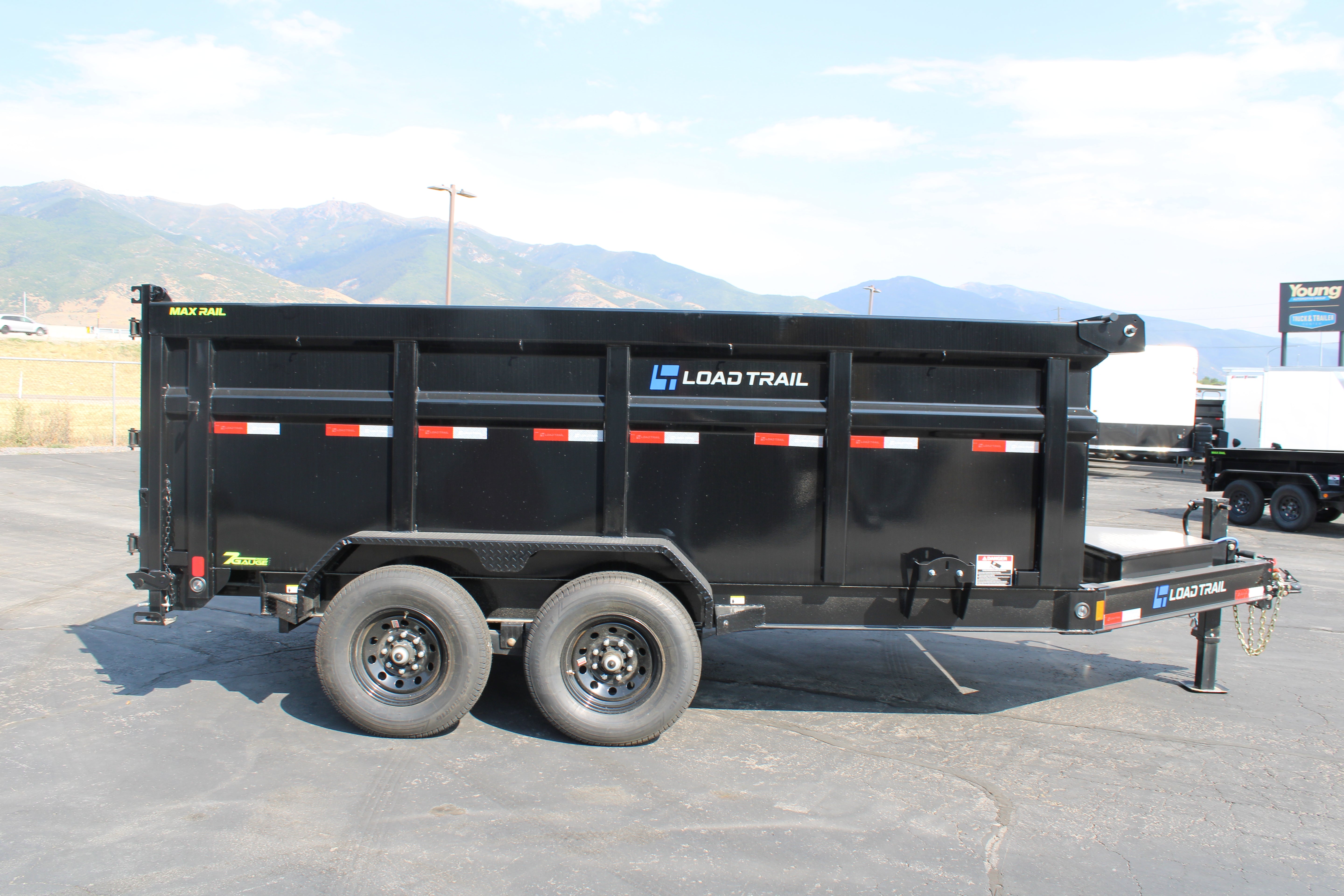 LoadTrail 14' Dump Trailer
