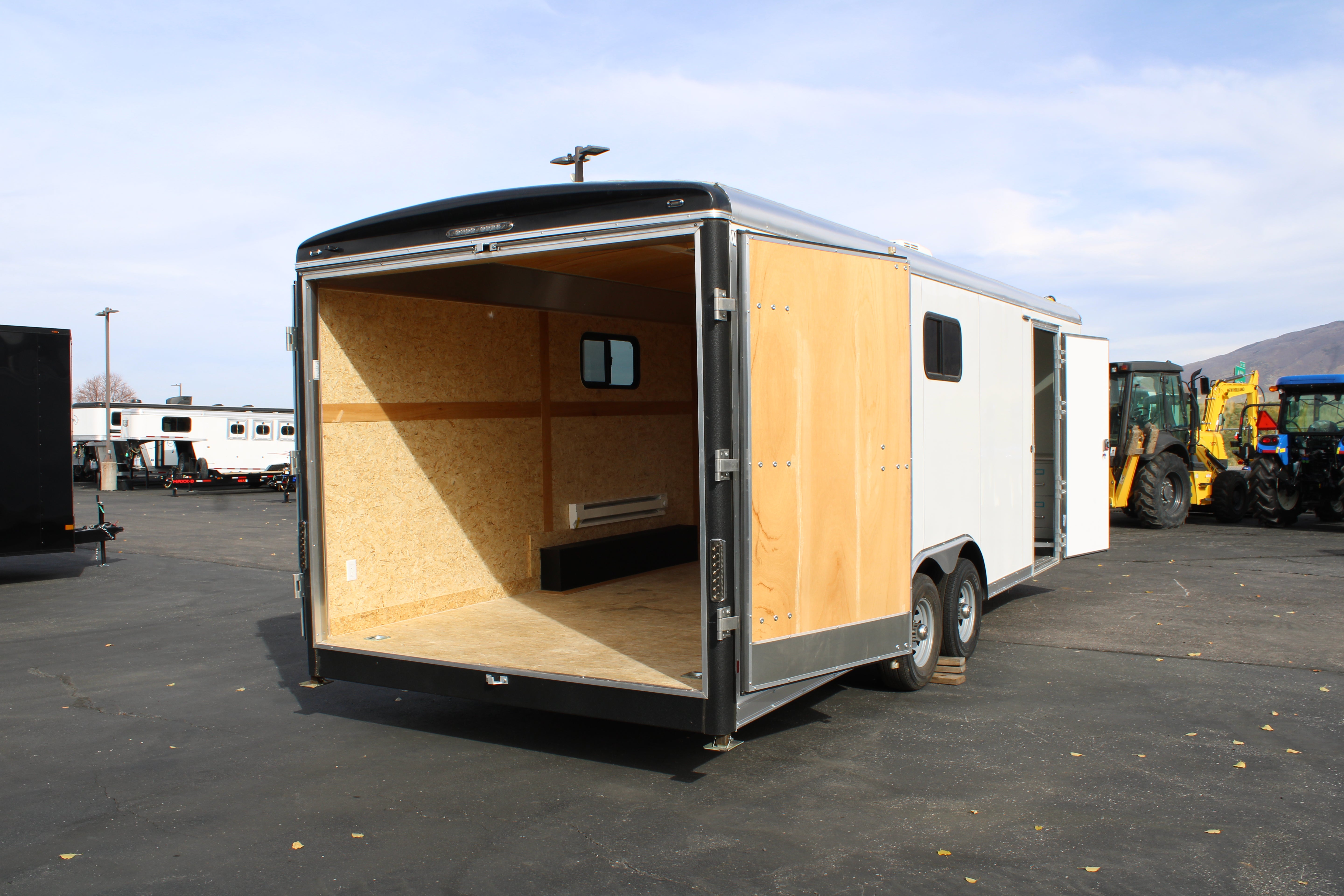 Wells Cargo 8.5 x 24 Wagon Trailer