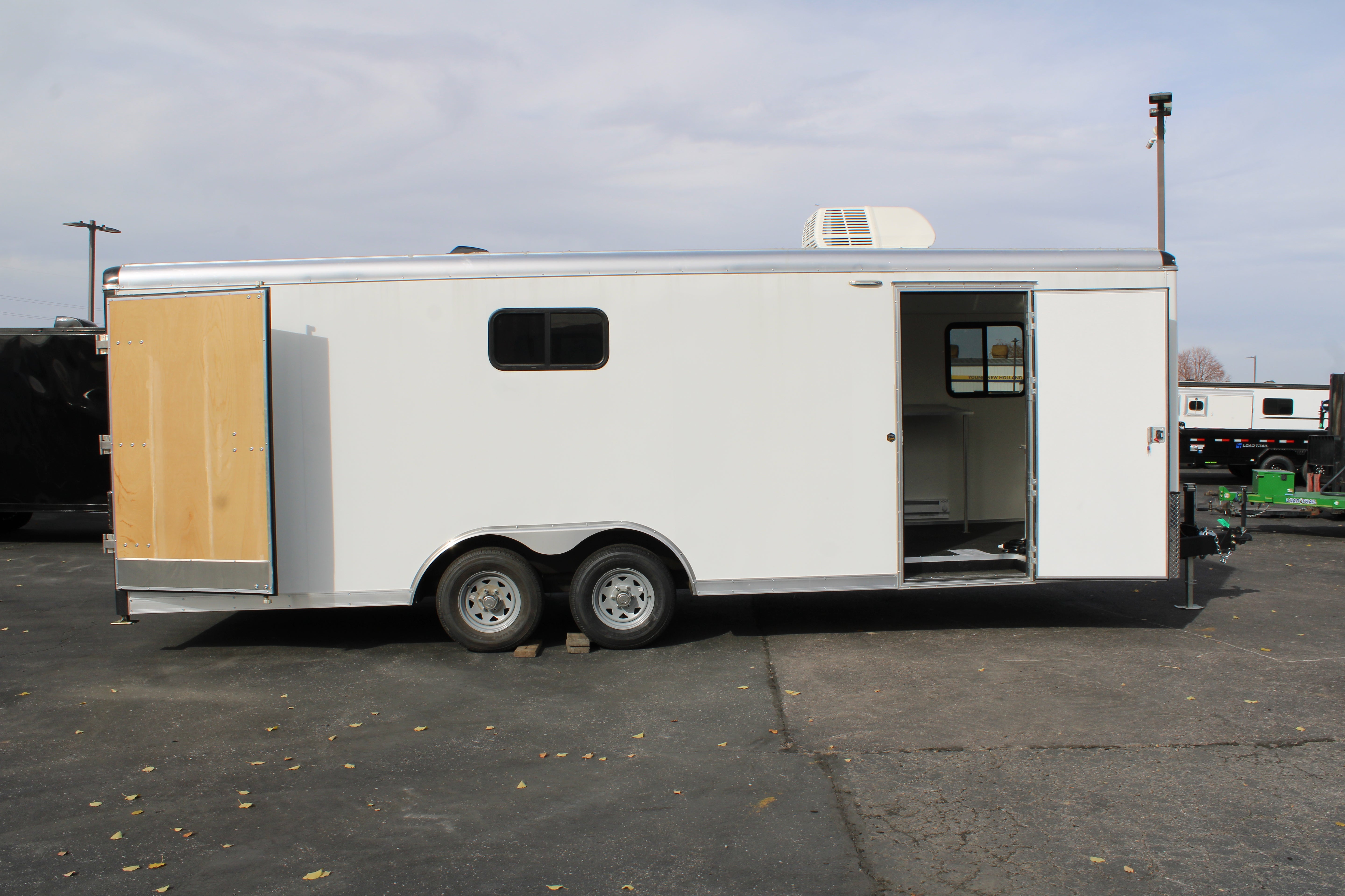 Wells Cargo 8.5 x 24 Wagon Trailer