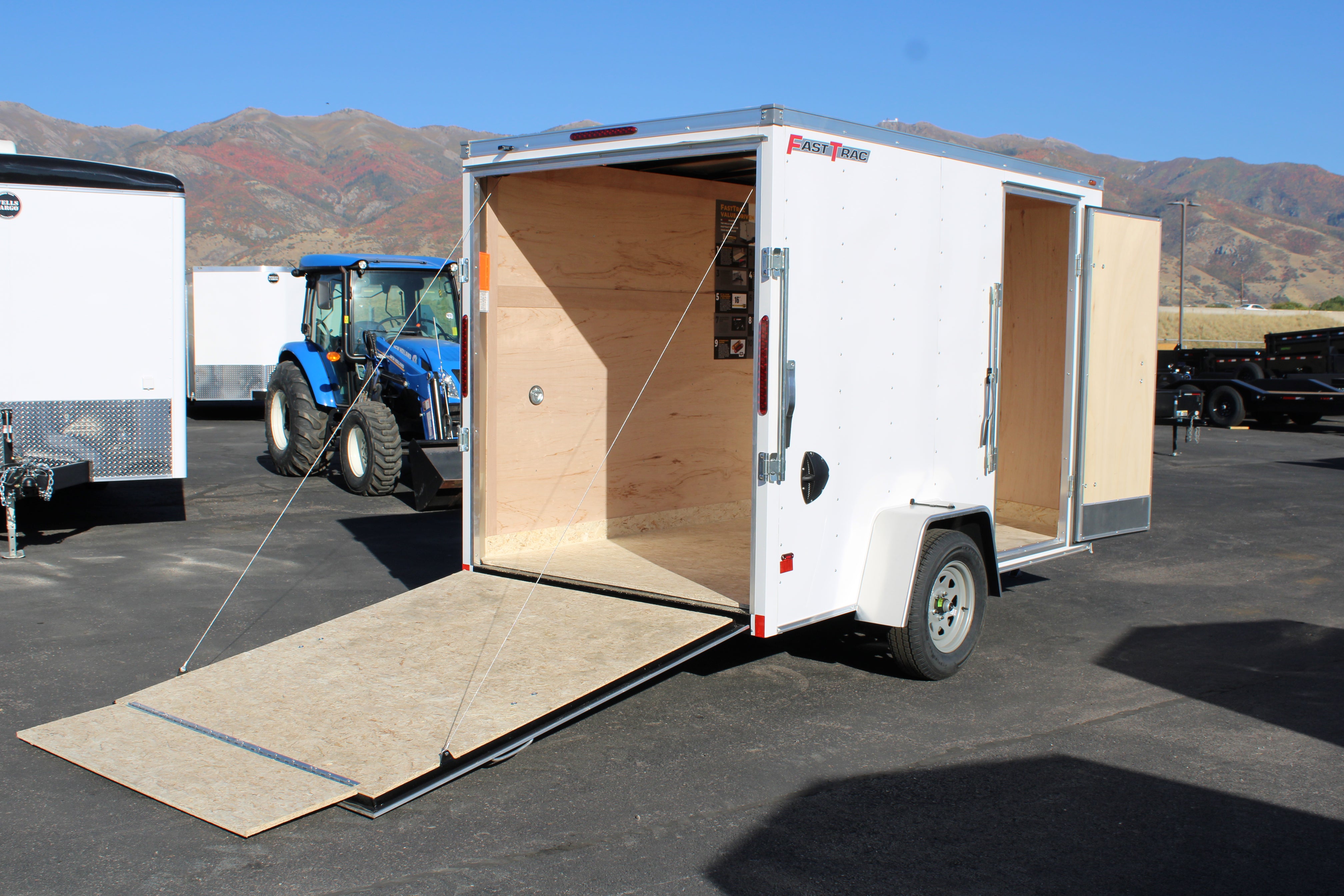 2023 Hillsboro AL BiFold Ramp 14' Utility
