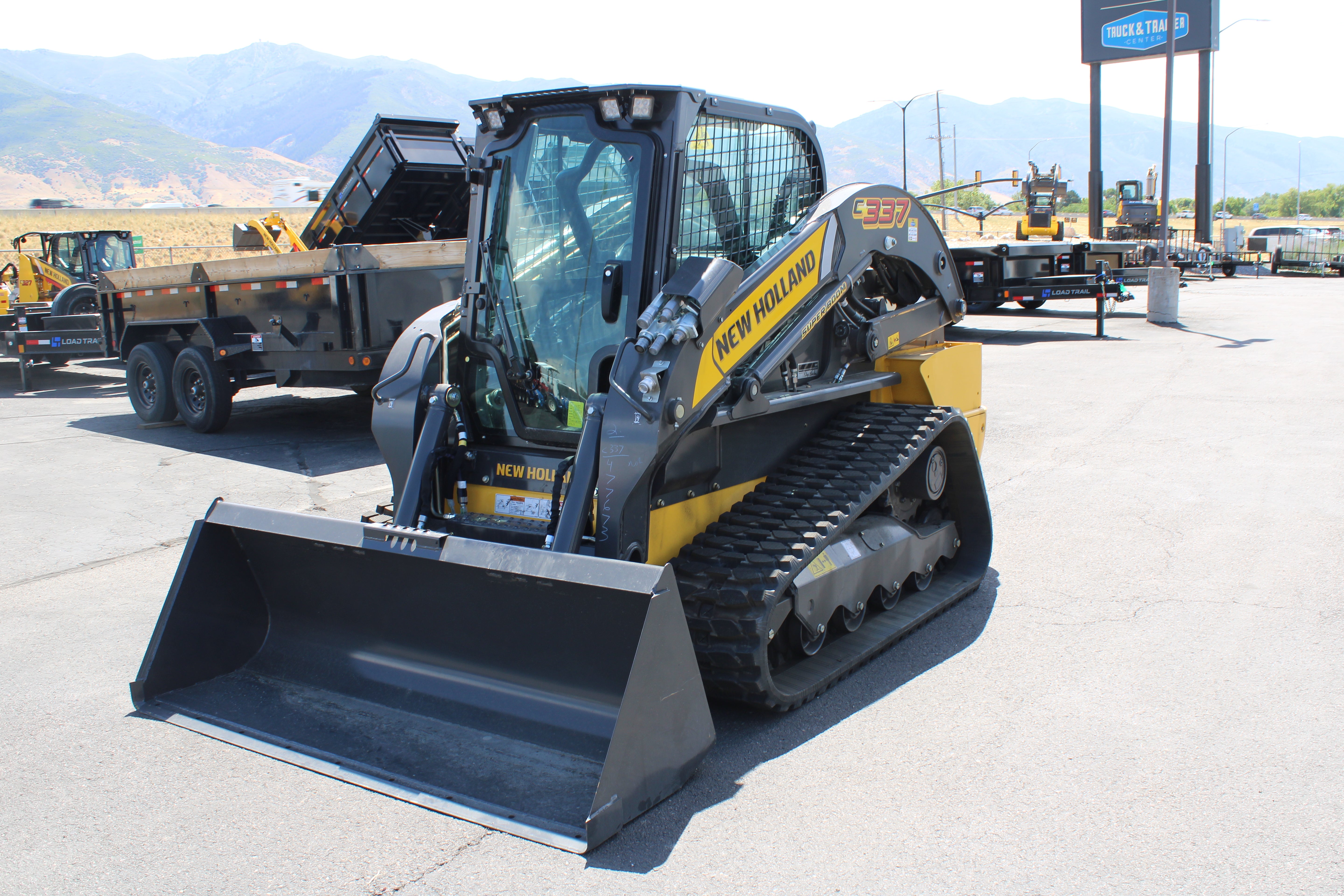 New Holland C345