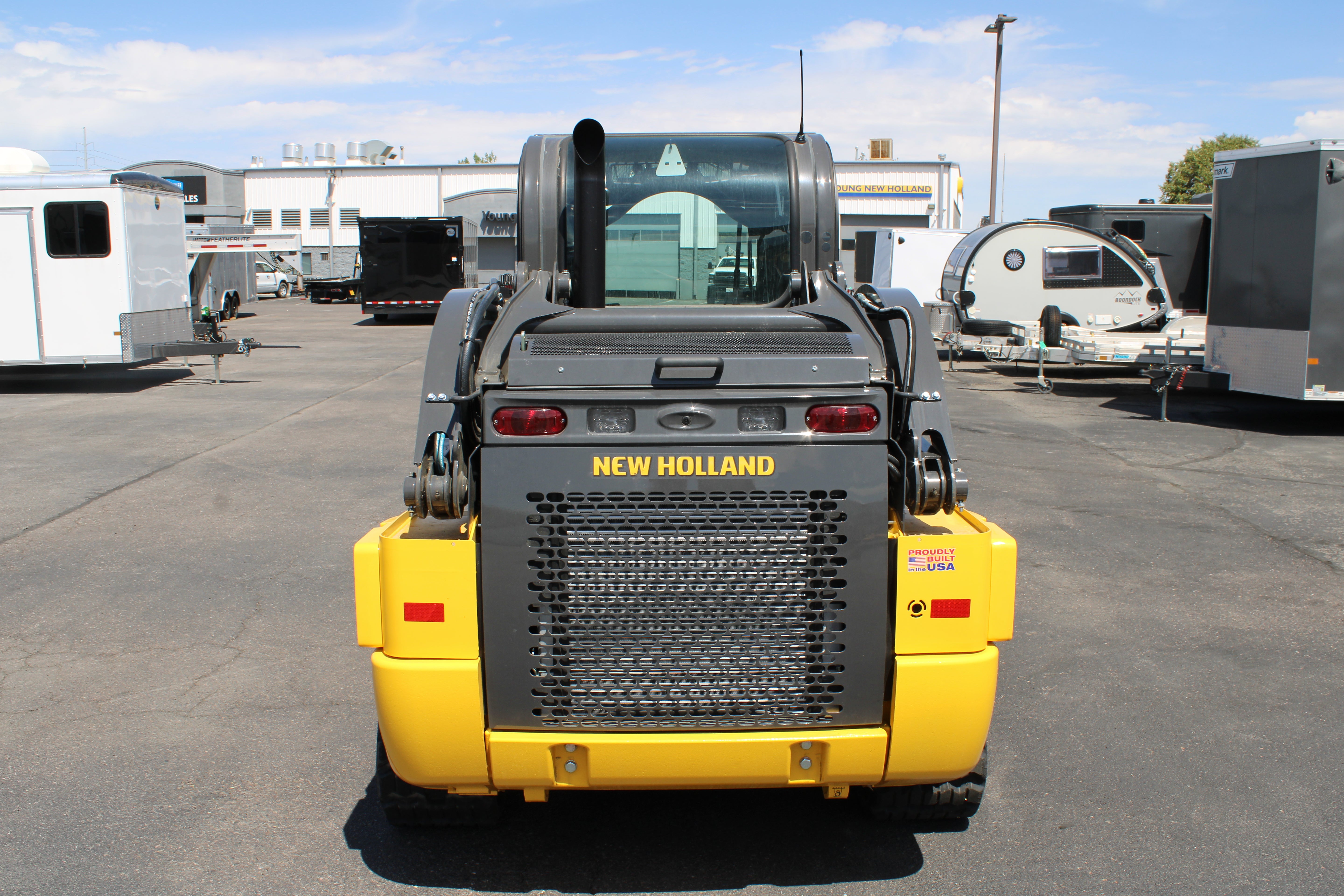New Holland C330