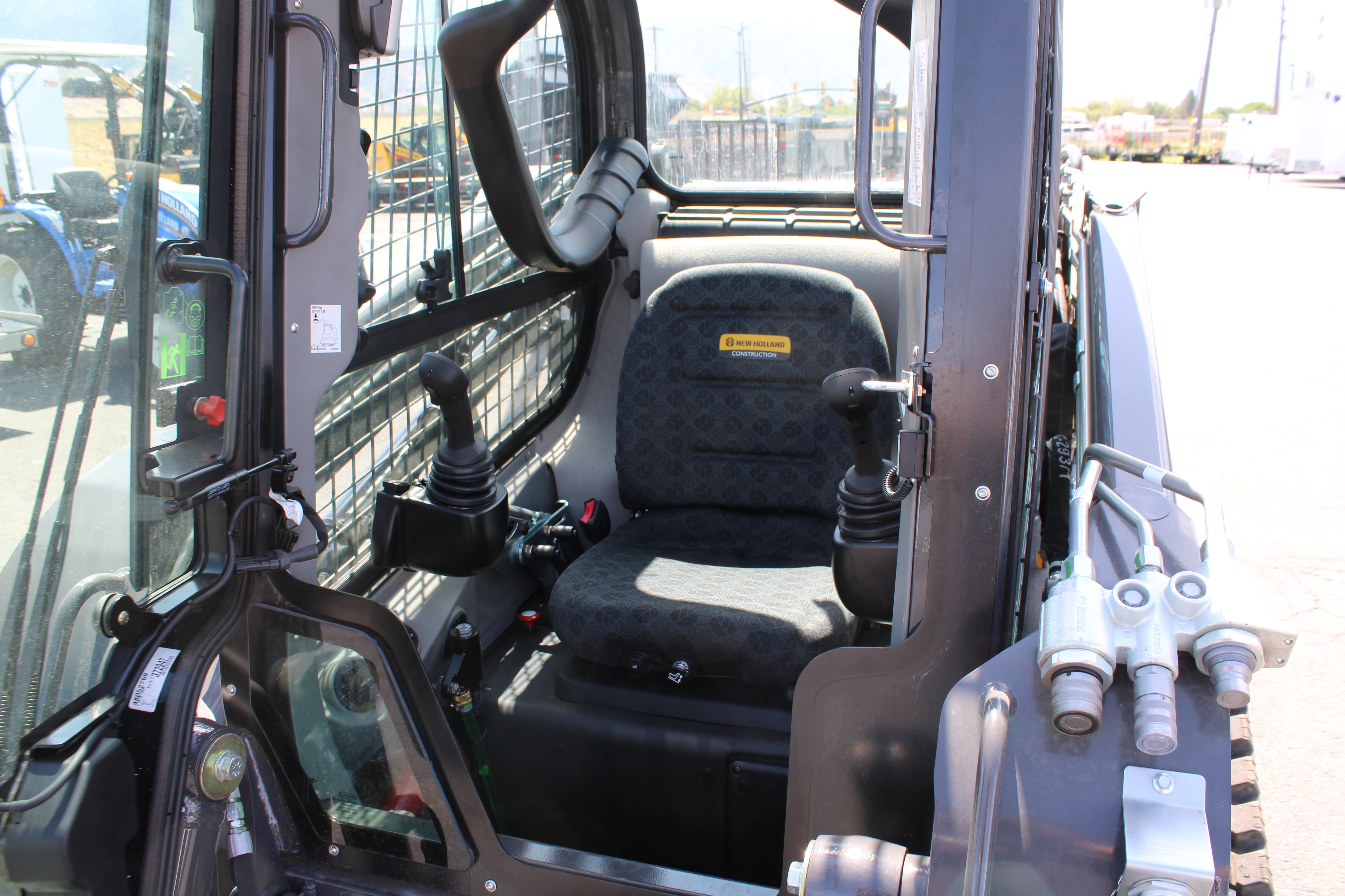 New Holland C330