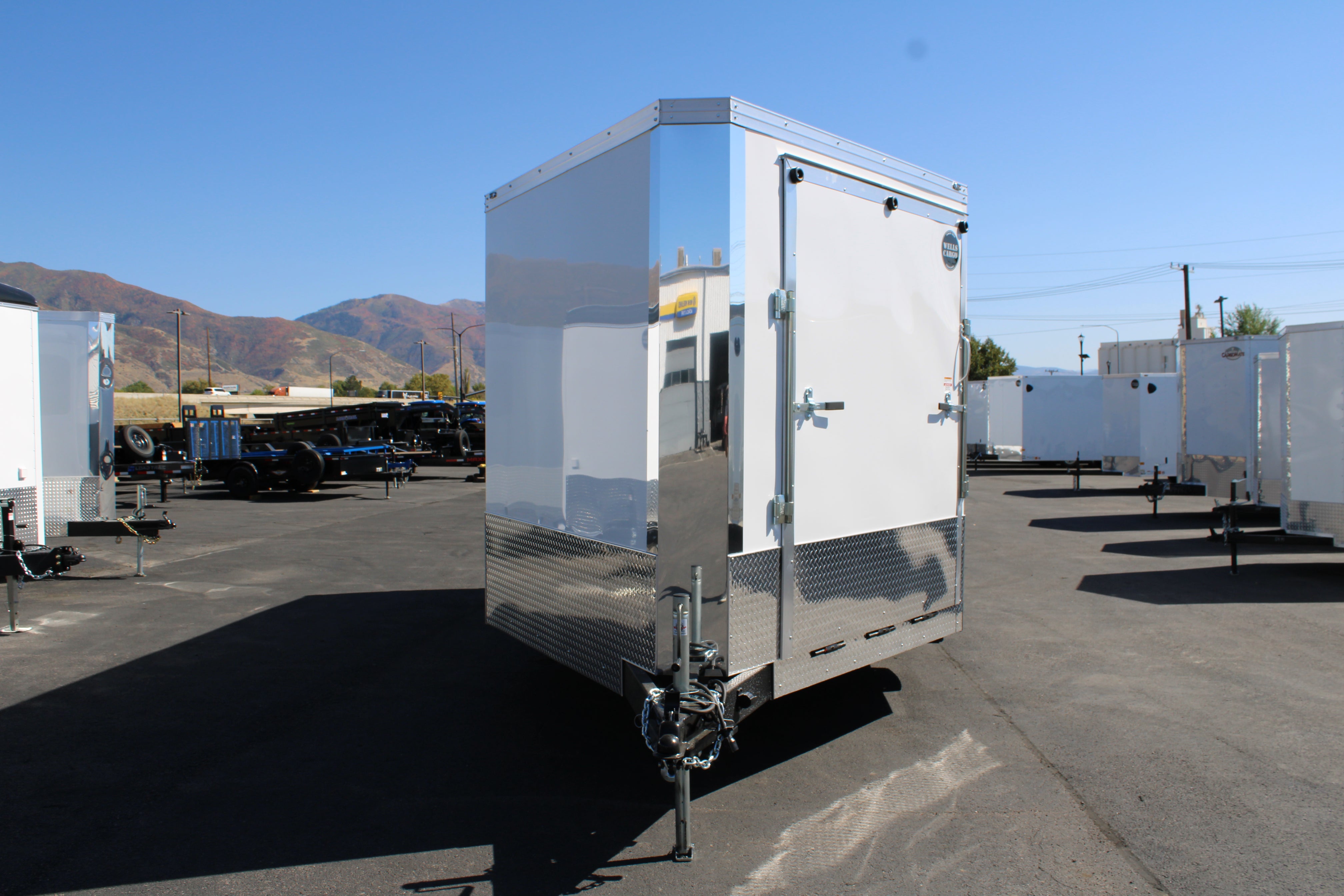2023 Cargo Mate 24' Enclosed Trailer