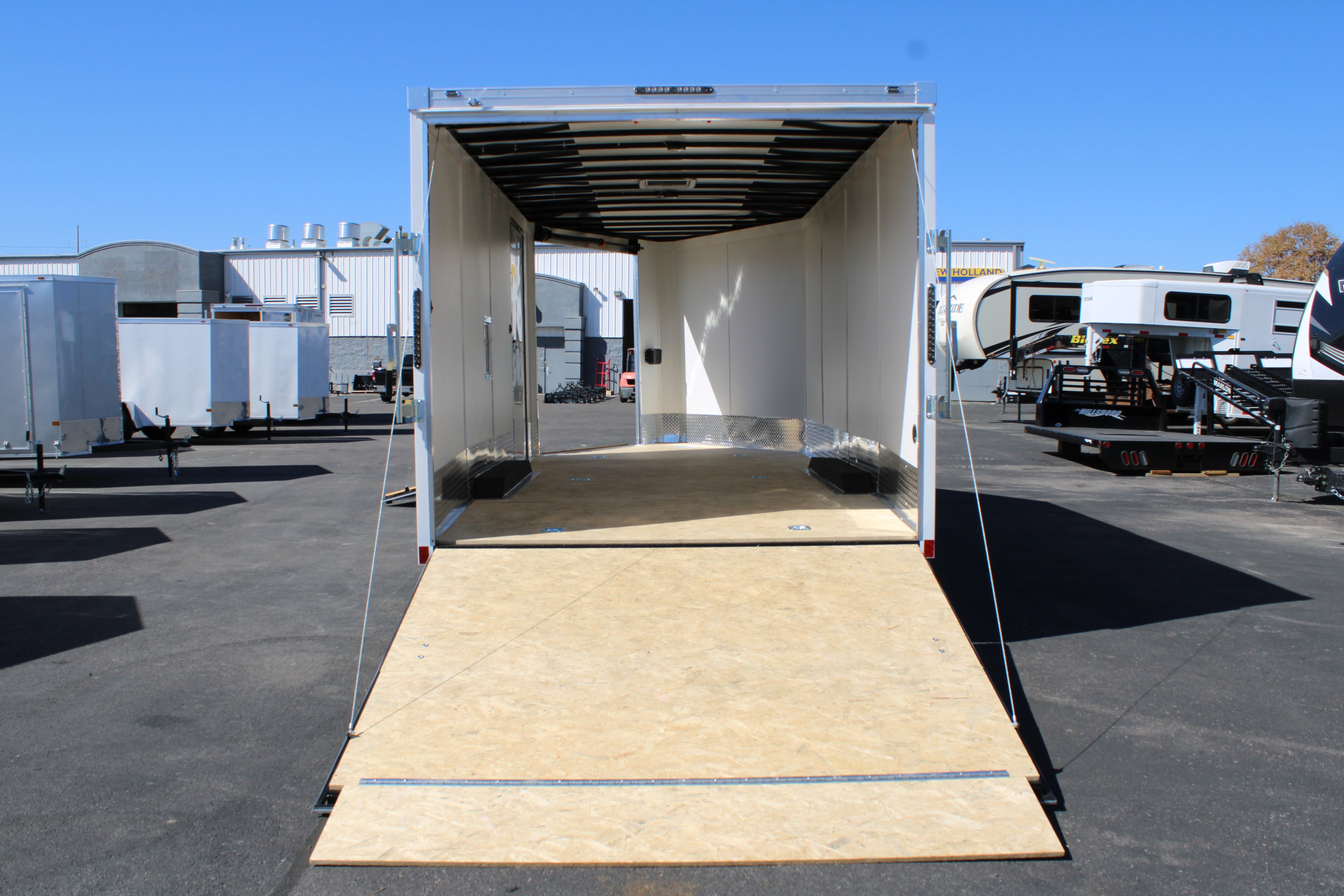 2023 Cargo Mate 24' Enclosed Trailer