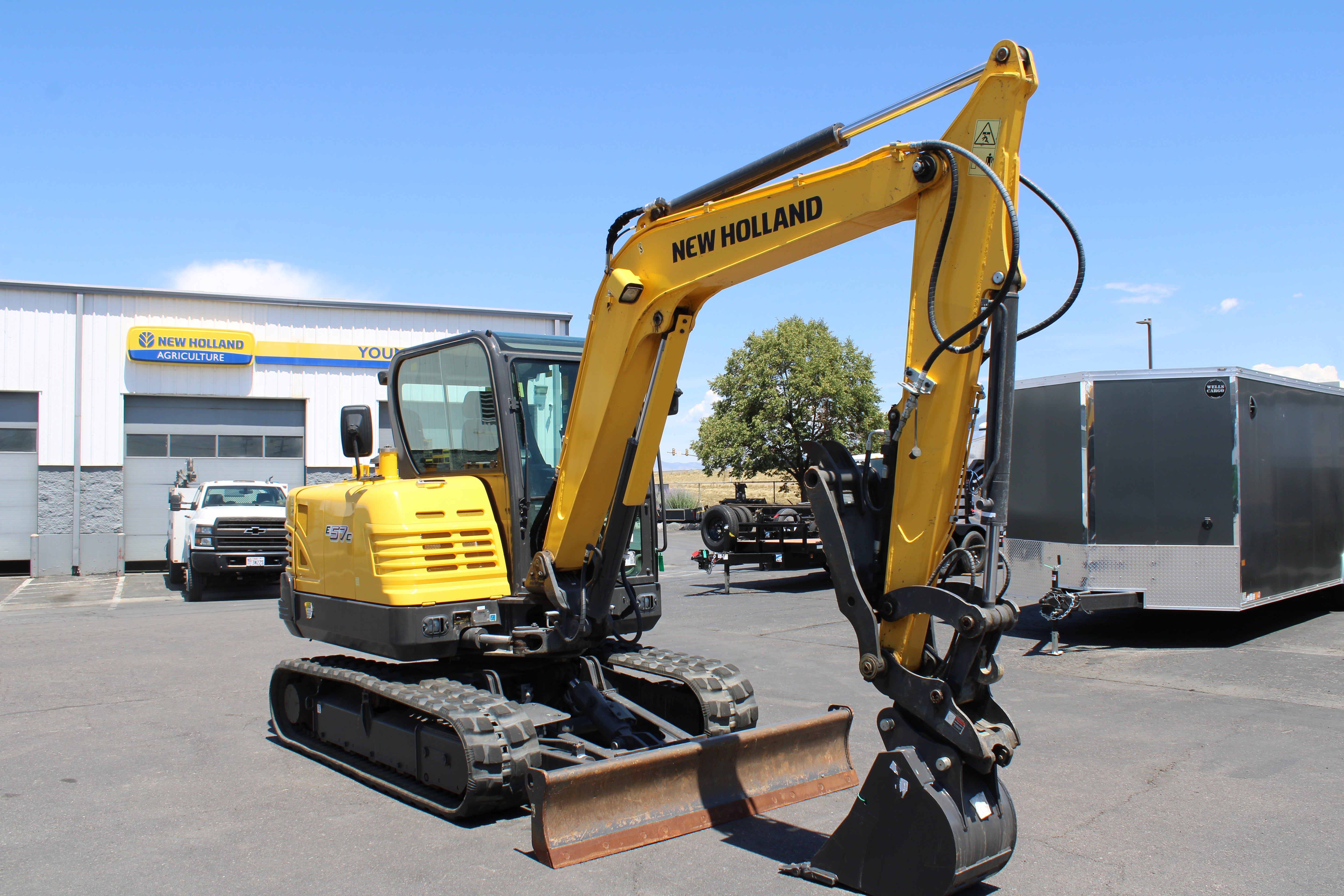 New Holland E57C