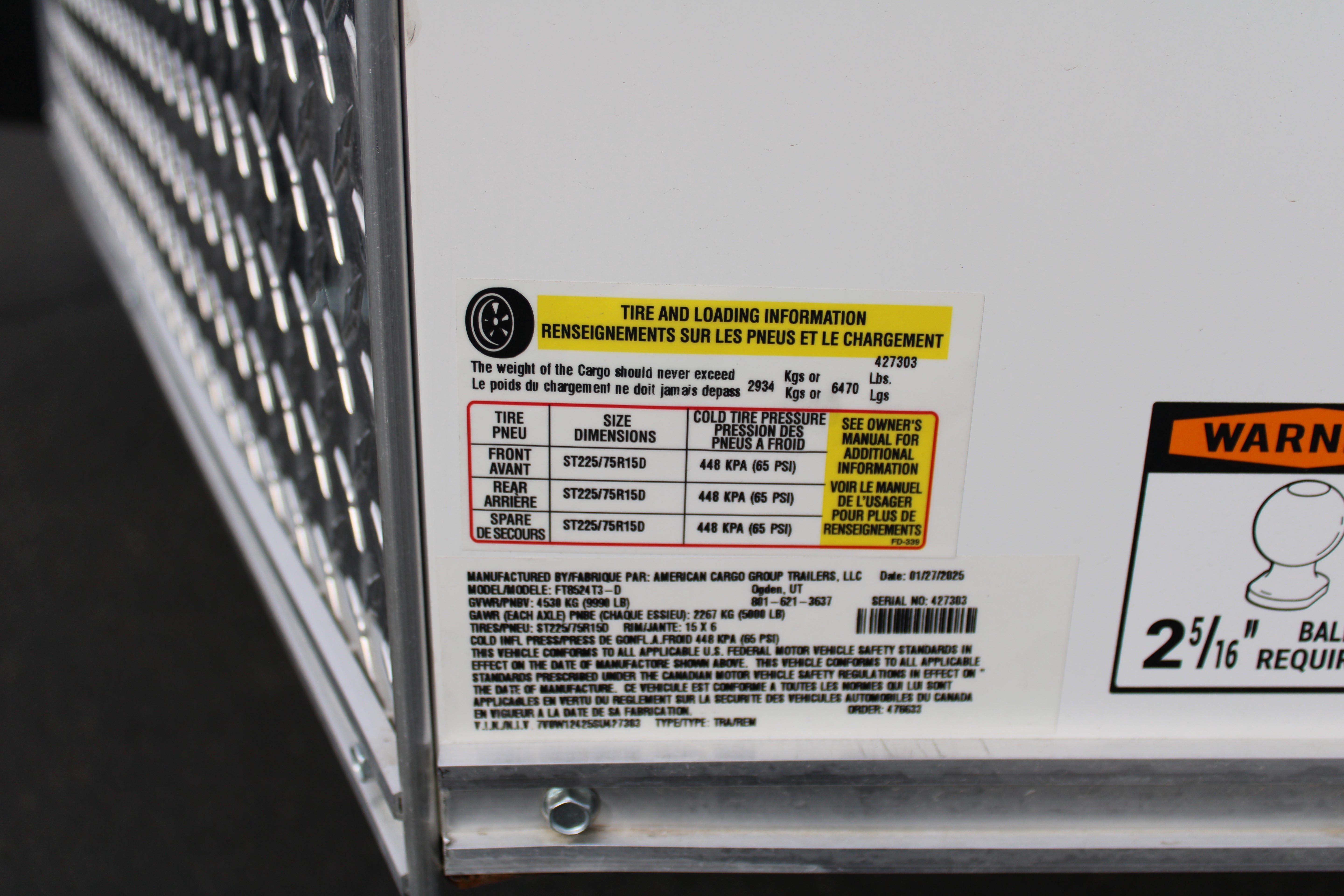 2025 Wells Cargo 8.5 x 24 Deluxe Enclosed Trailer