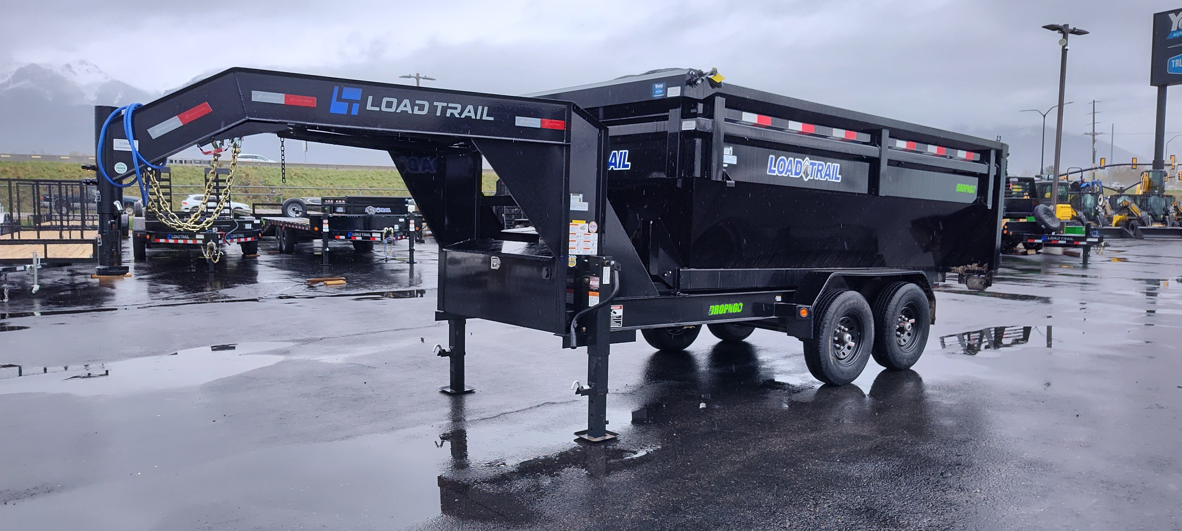 2024 Load Trail Drop-N-Go Gooseneck Chassis