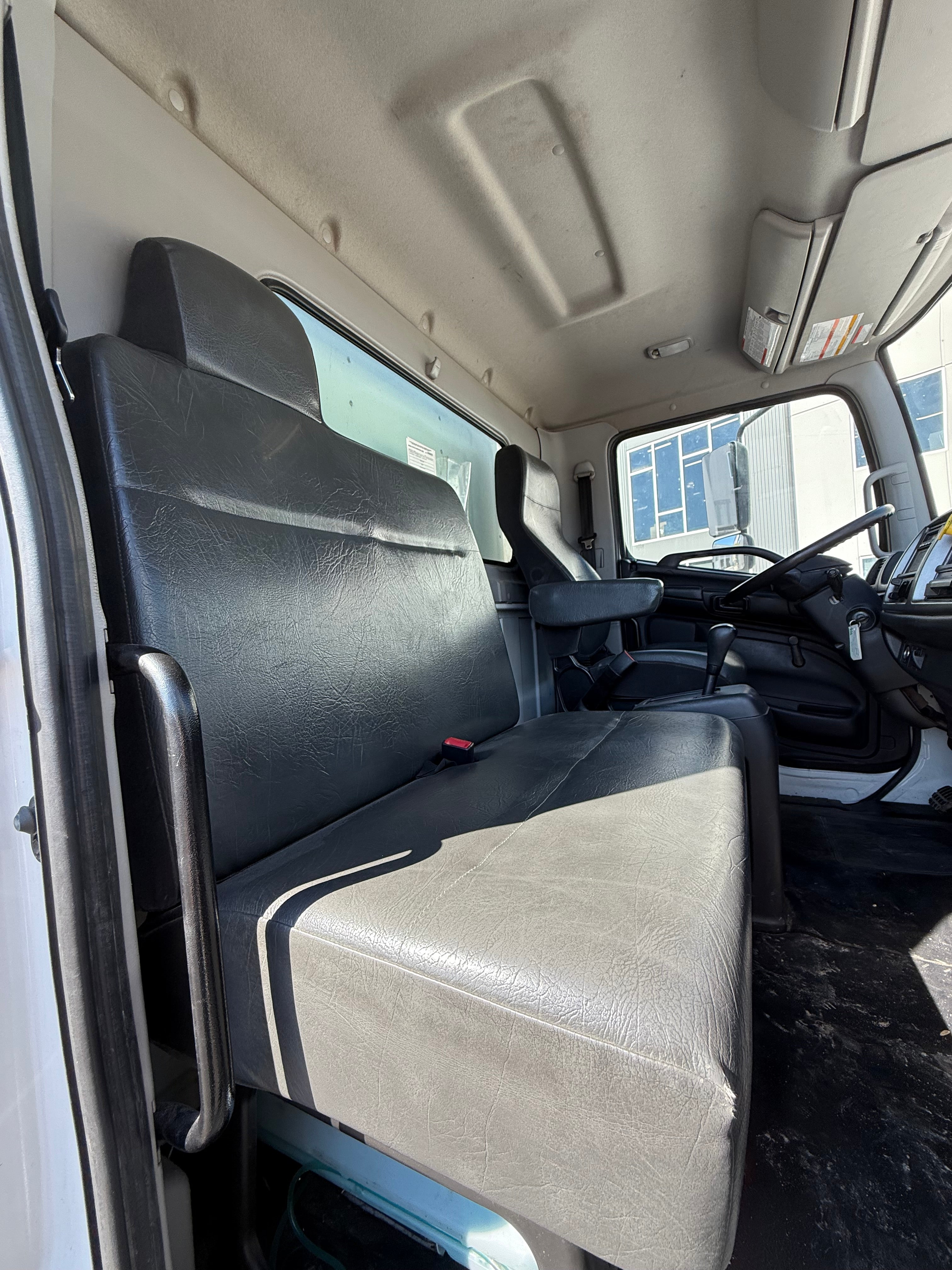 Used 2020 Hino 268A 26,000 GVW 26' Box Truck