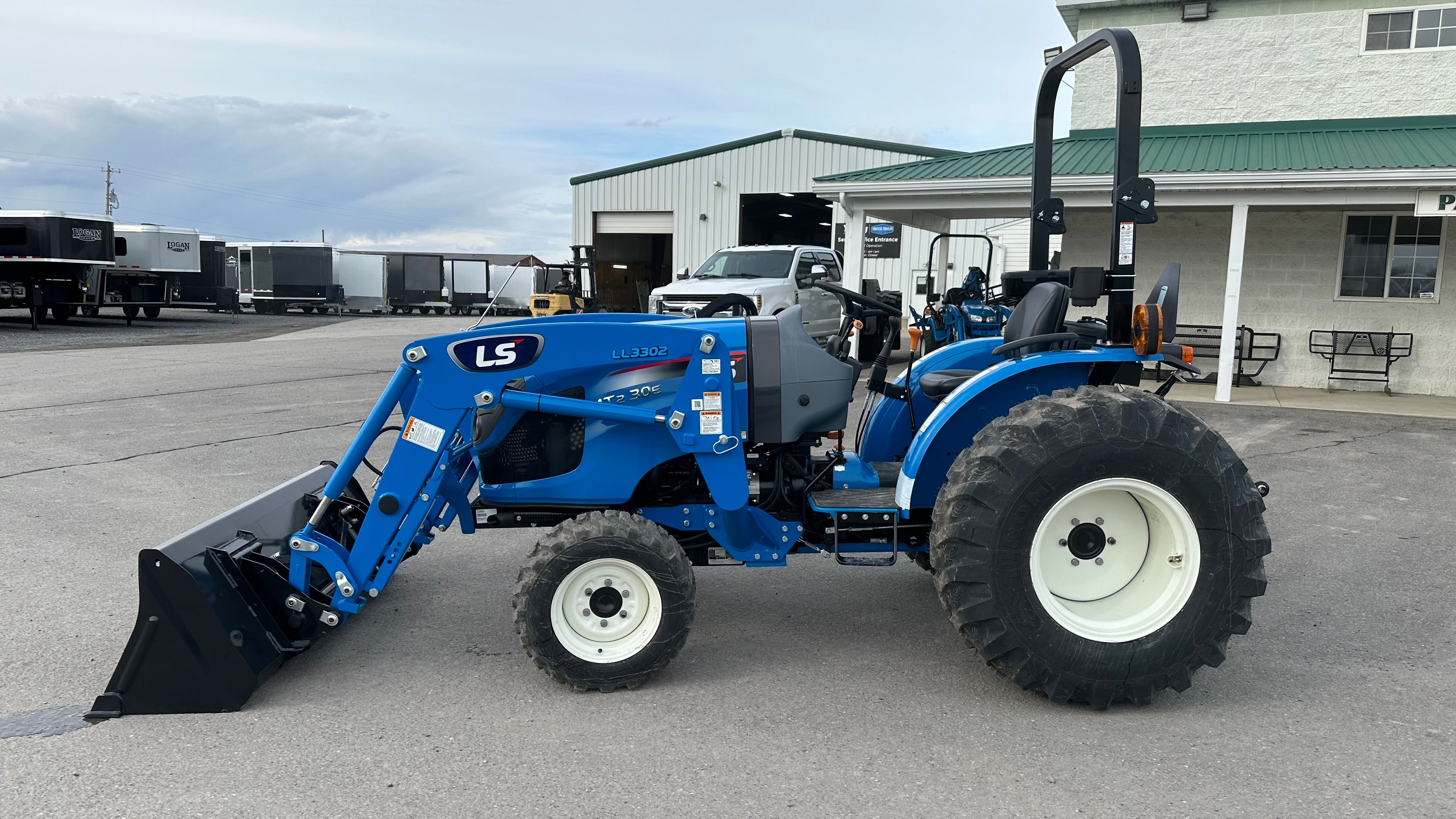 2024 LS MT230E TRACTOR WITH LOADER