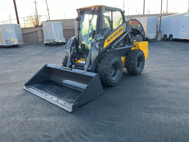New Holland L328 Skid Steer With High Flow Plus