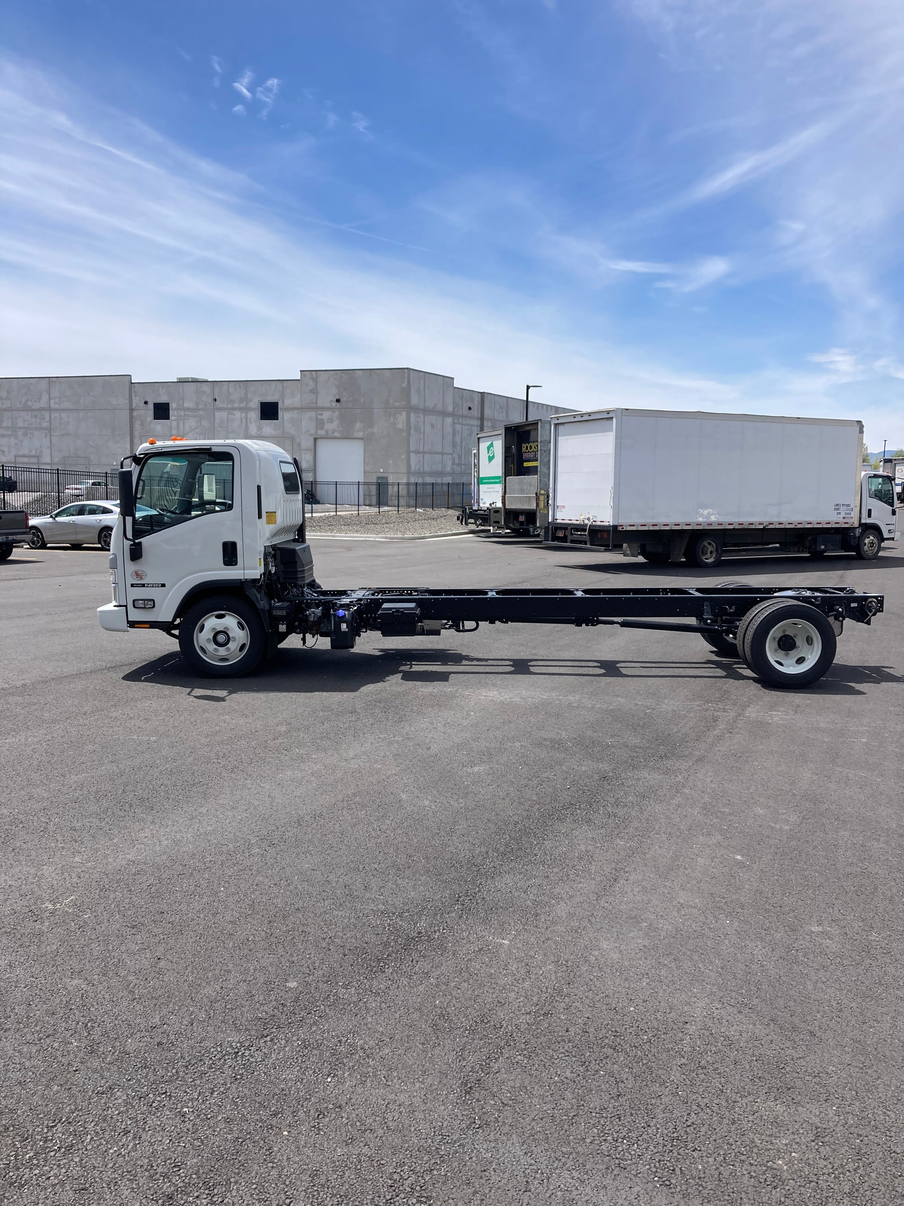 2024 ISUZU NRR DIESEL CAB AND CHASSIS