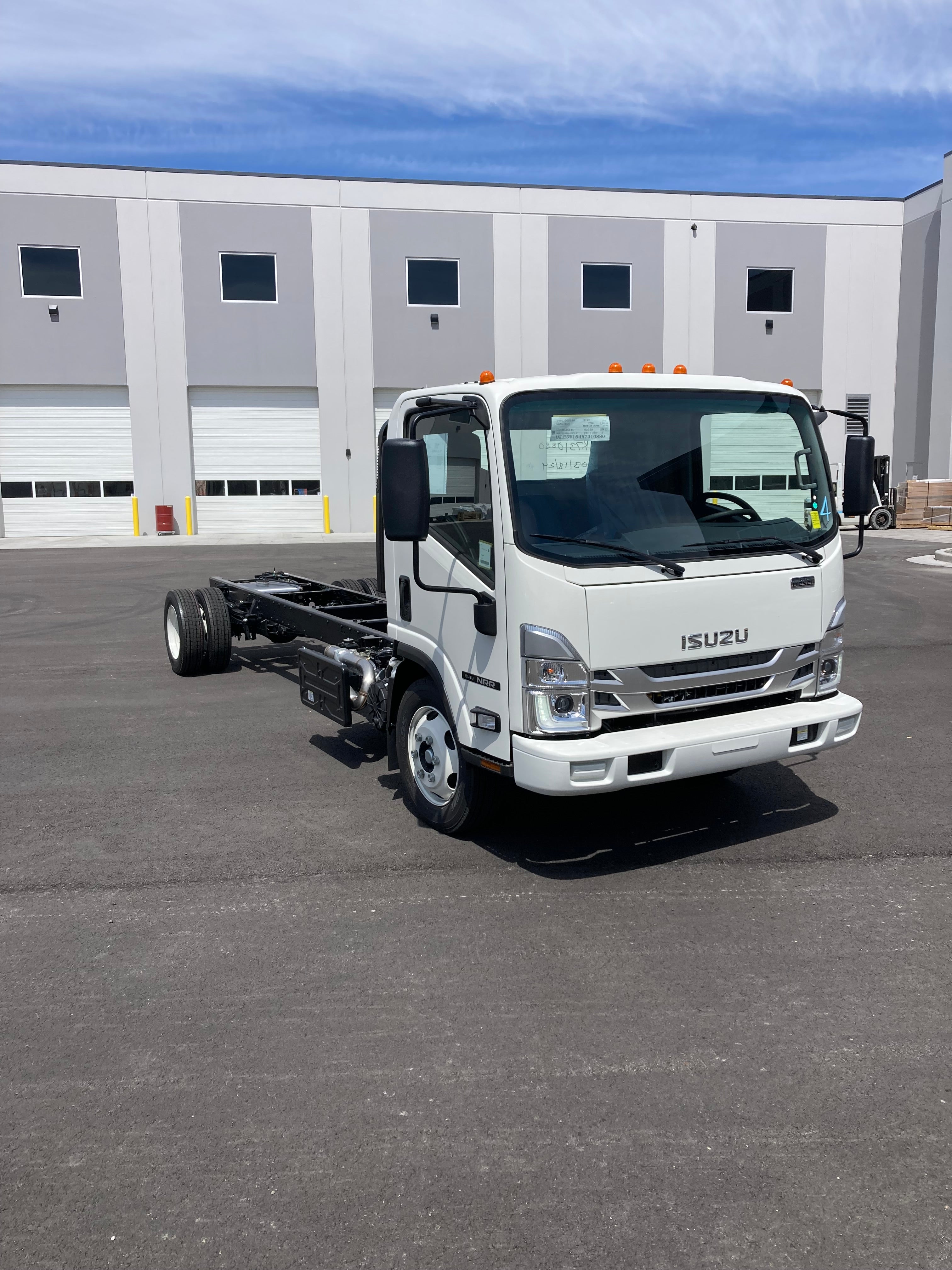 2024 ISUZU NRR DIESEL CAB AND CHASSIS