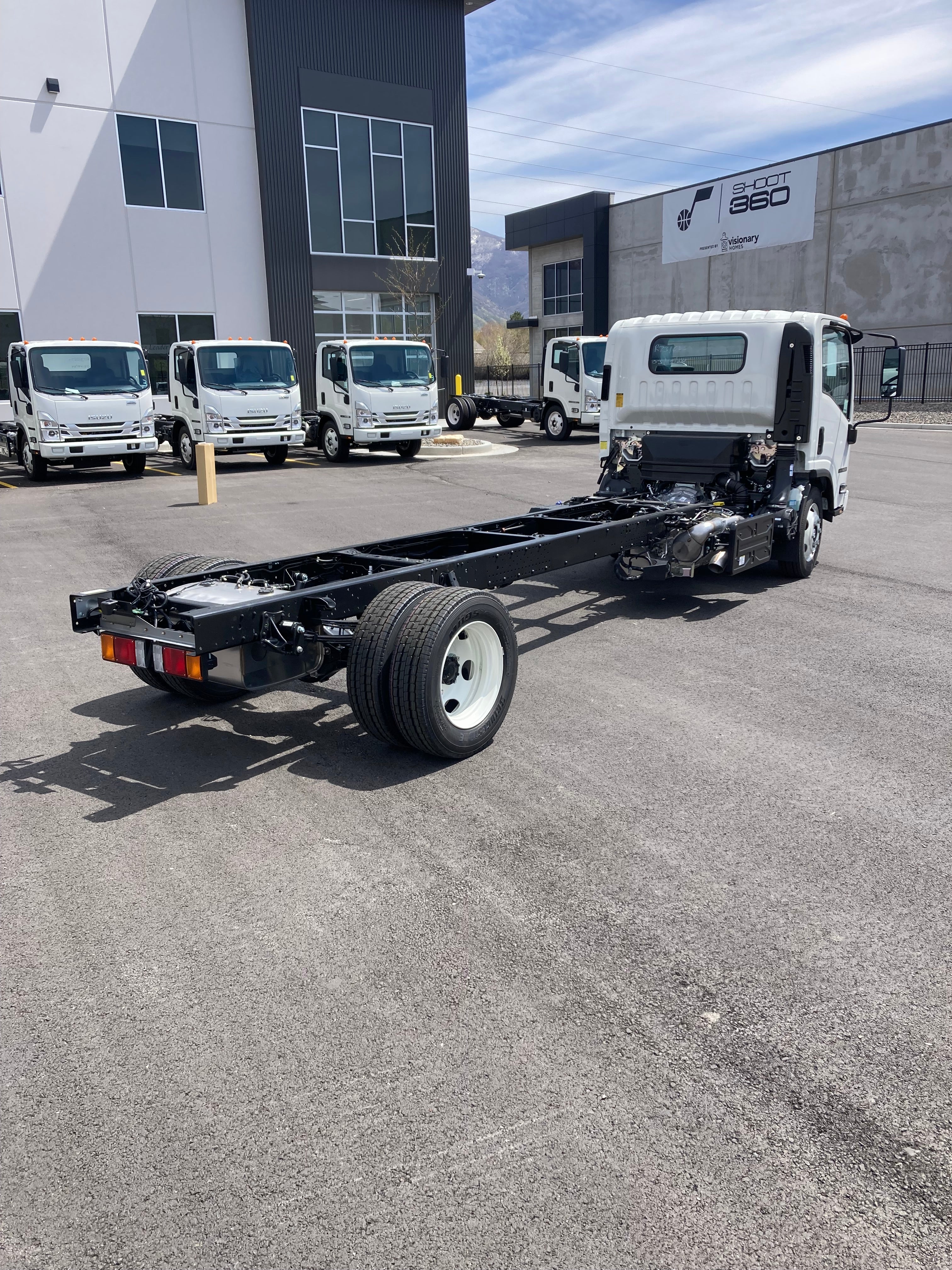 2024 ISUZU NRR DIESEL CAB AND CHASSIS