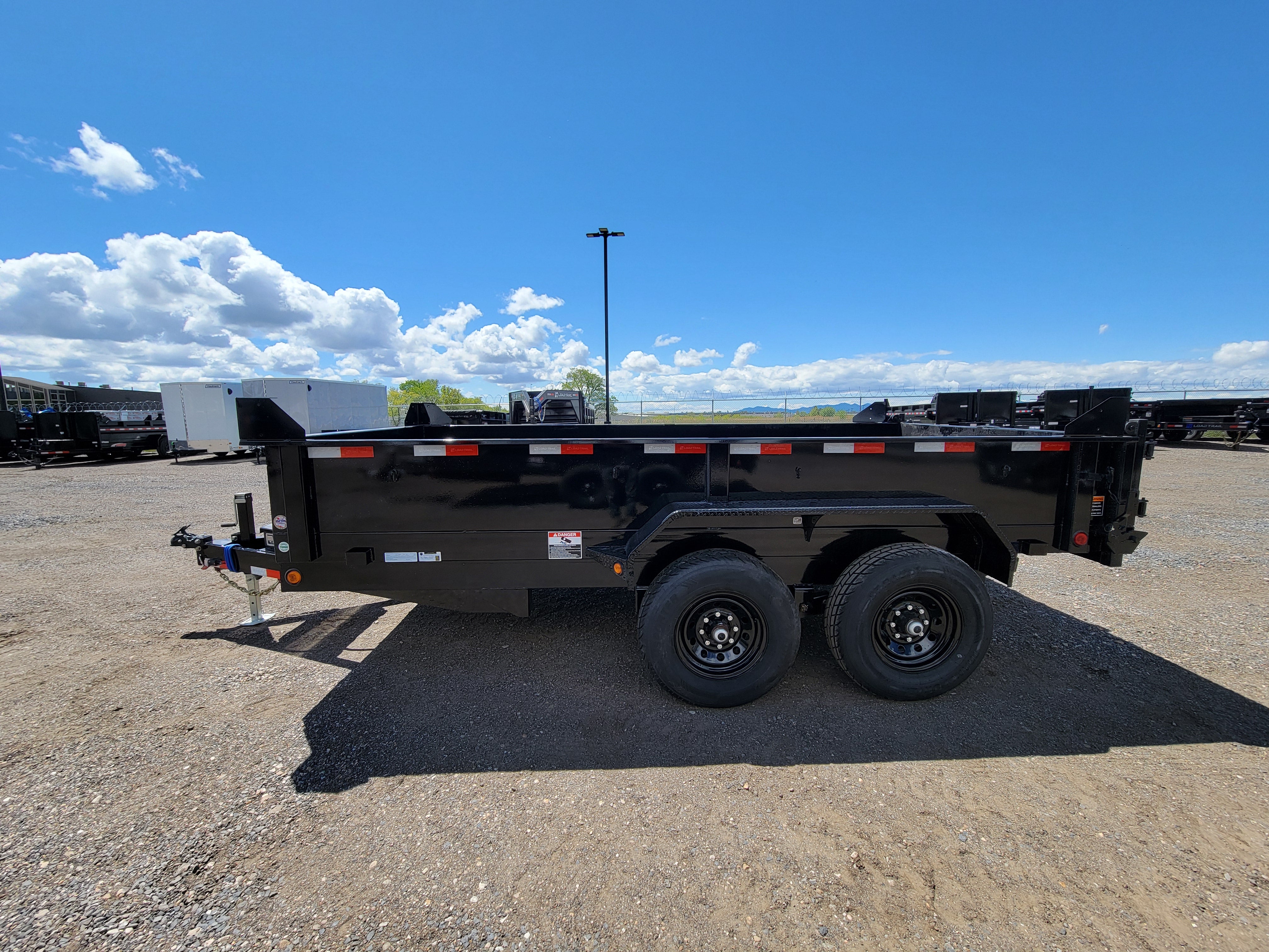 2024 Load Trail 14' Dump Trailer