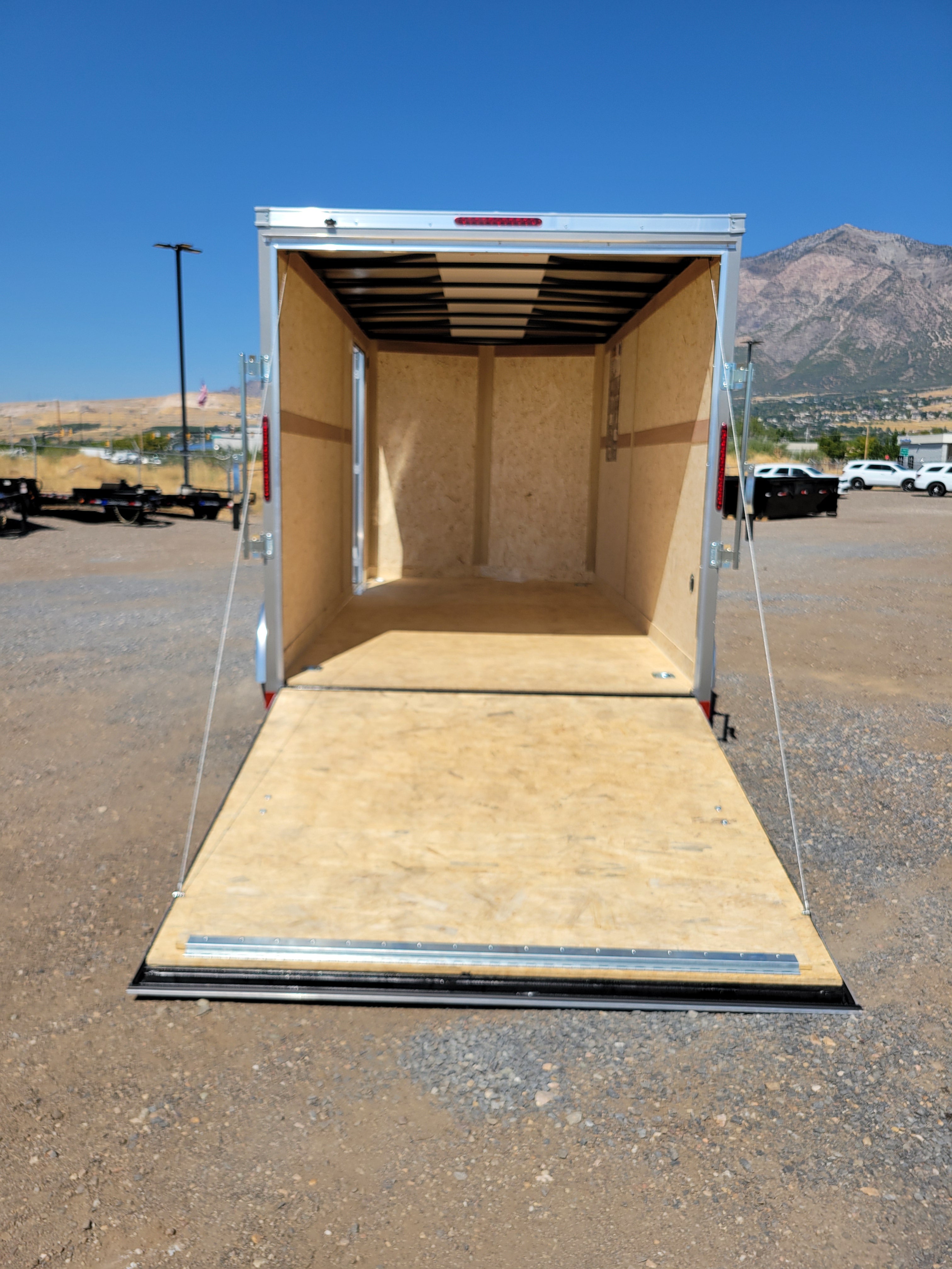 2025 Wells Cargo 7 x 14 Deluxe Enclosed Trailer