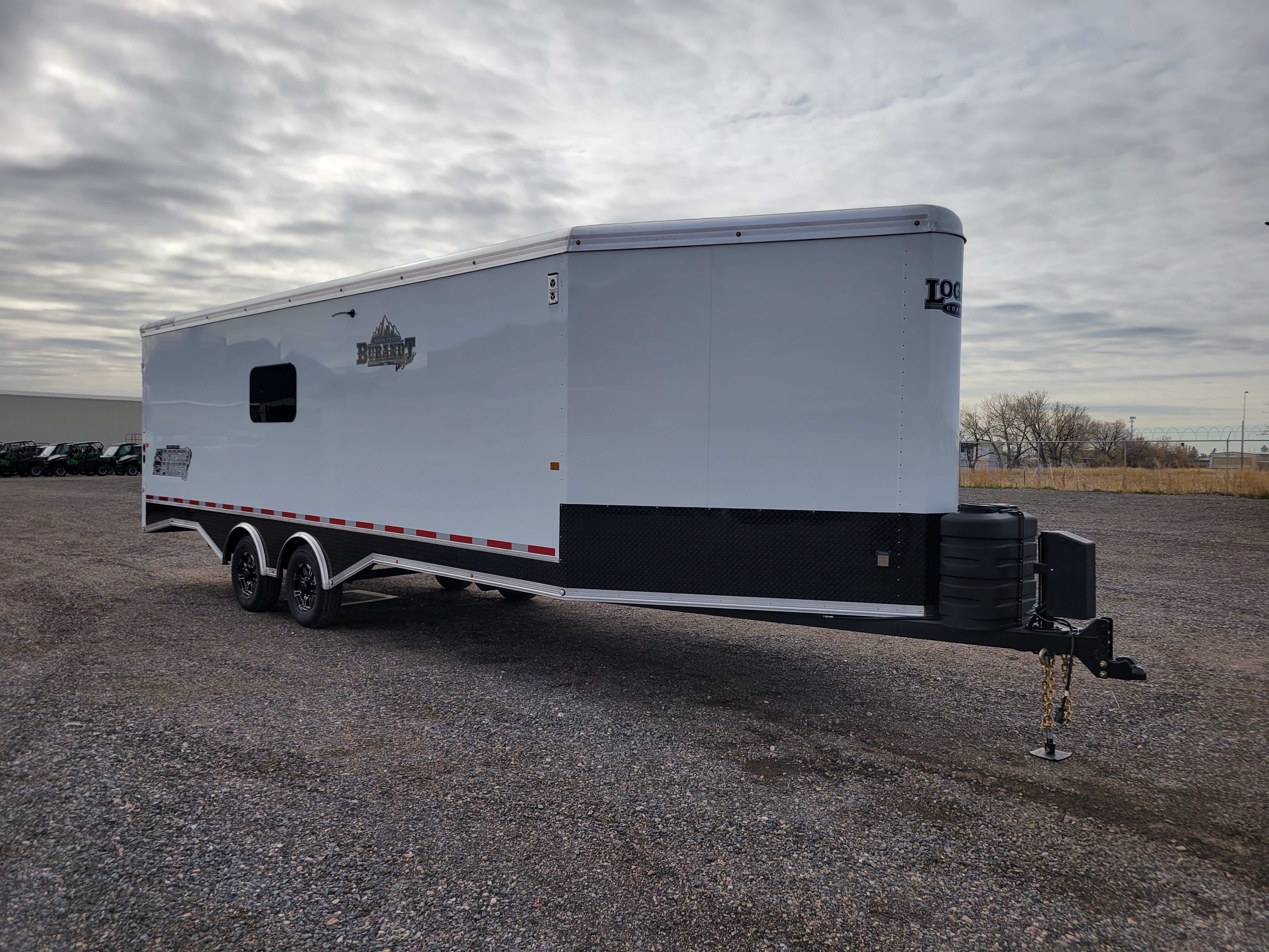 Logan Coach 31' BP Trailer