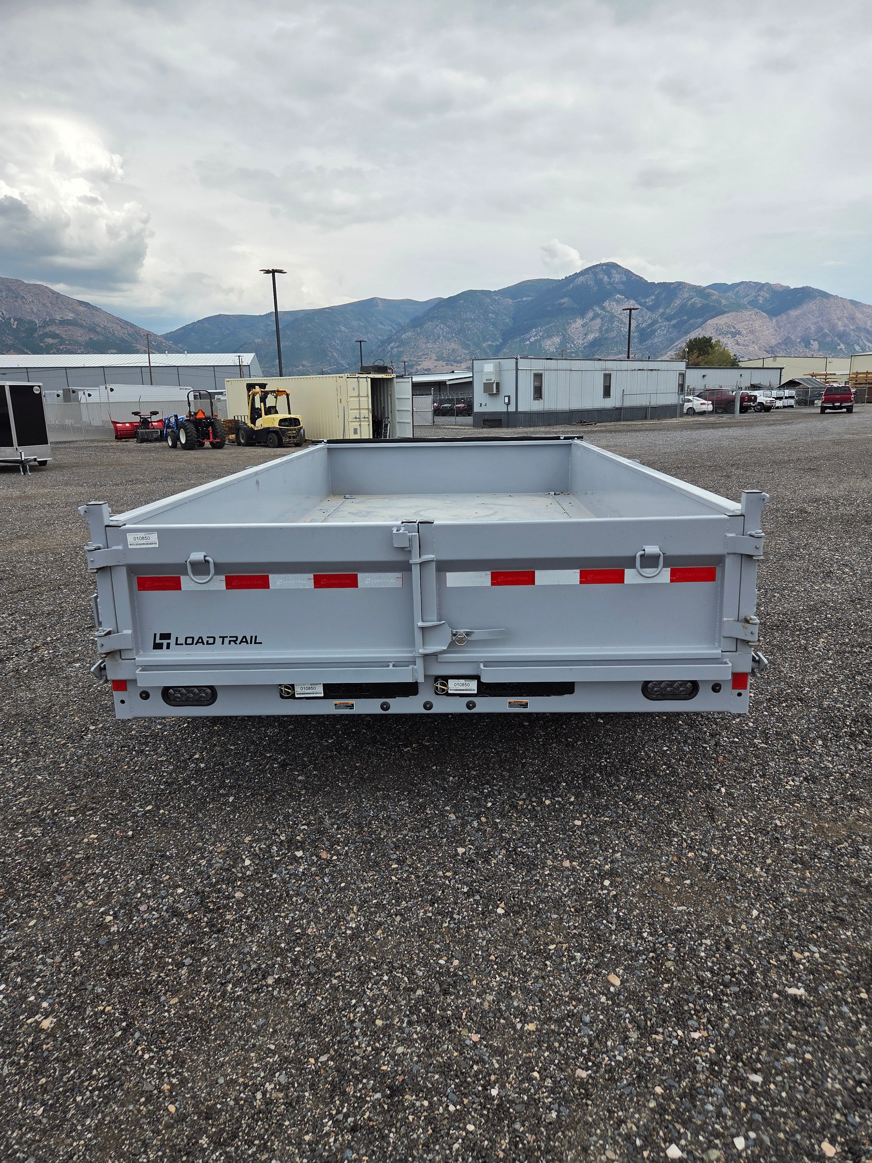 Loadtrail 14' Flatbed Trailer